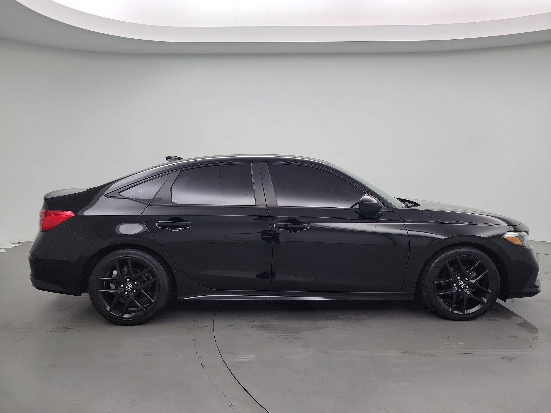 Thumbnail: 2023 Honda Civic - 4