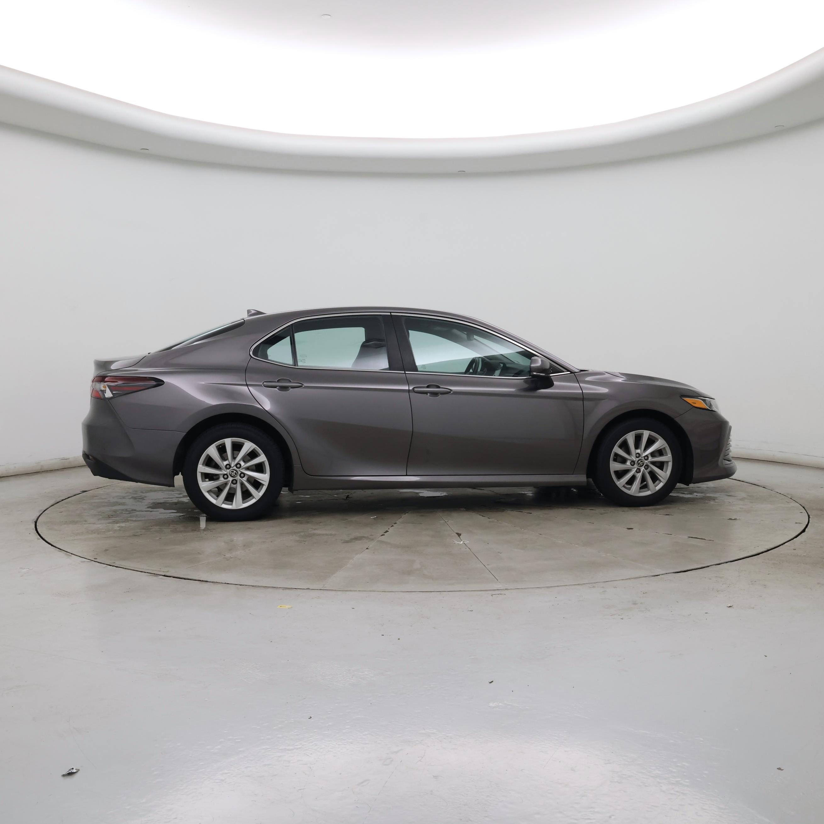 Thumbnail: 2022 Toyota Camry - 7