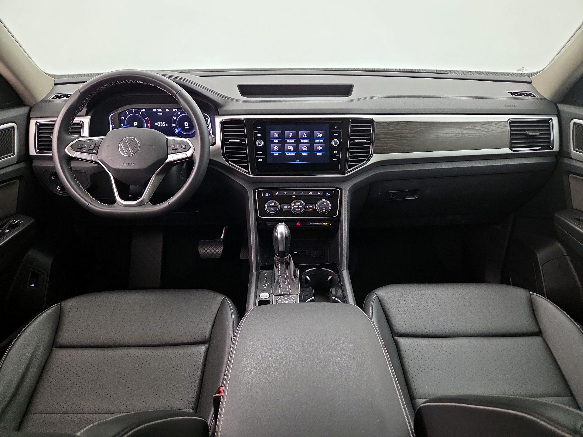 Thumbnail: 2023 Volkswagen Atlas - 9