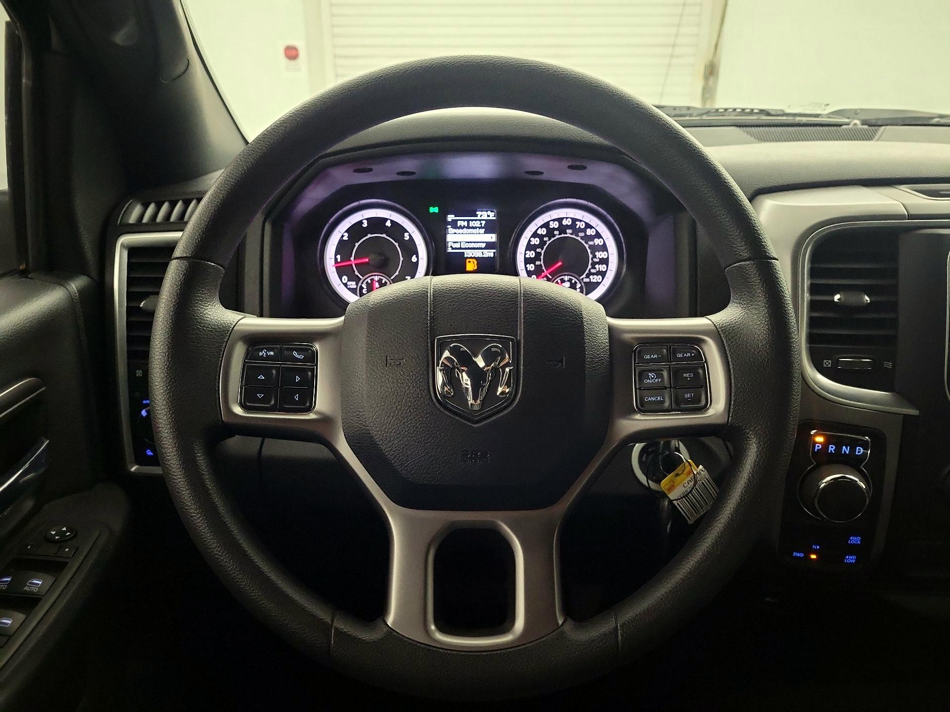 Thumbnail: 2022 RAM 1500 Classic - 10