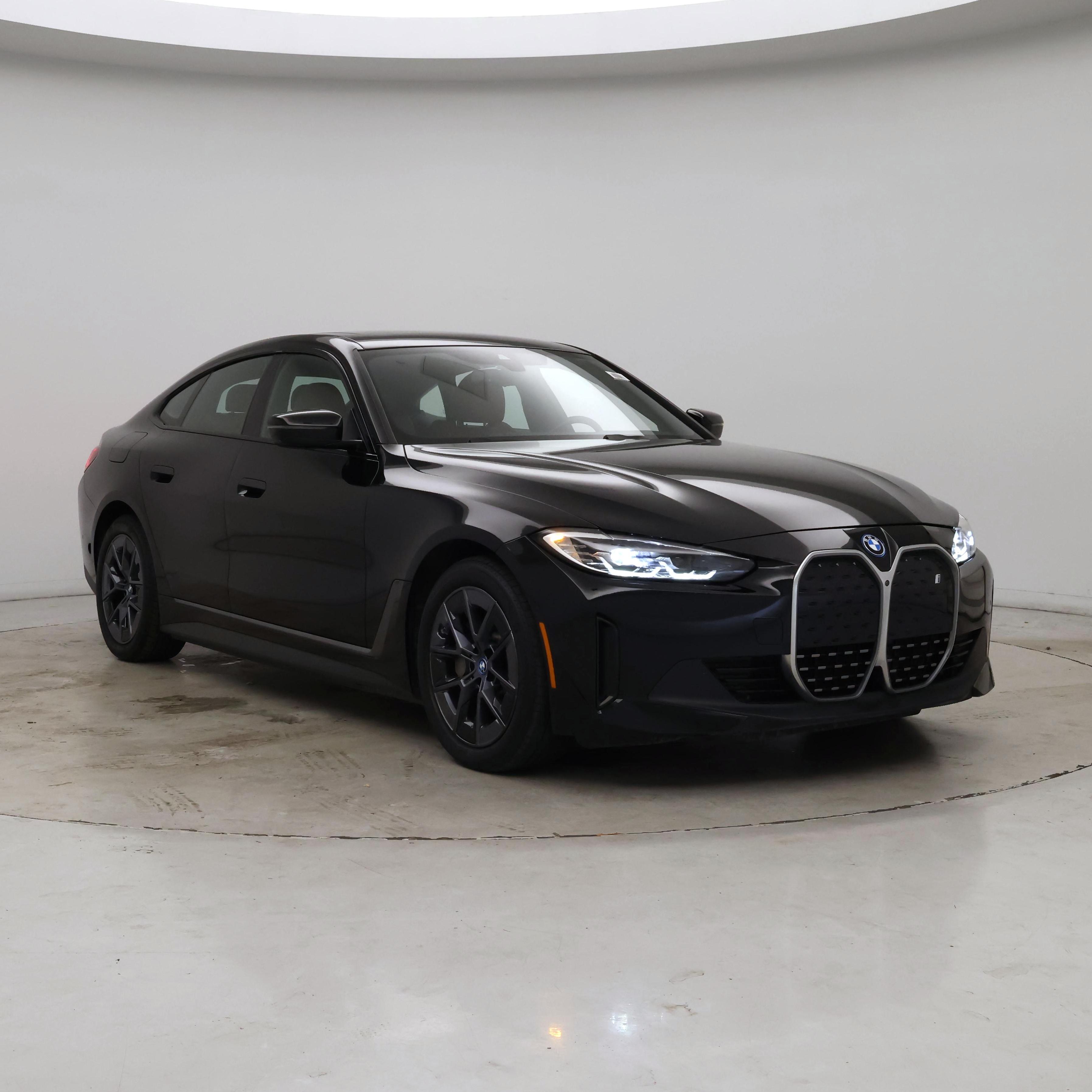 Thumbnail: 2023 BMW i4 - 5
