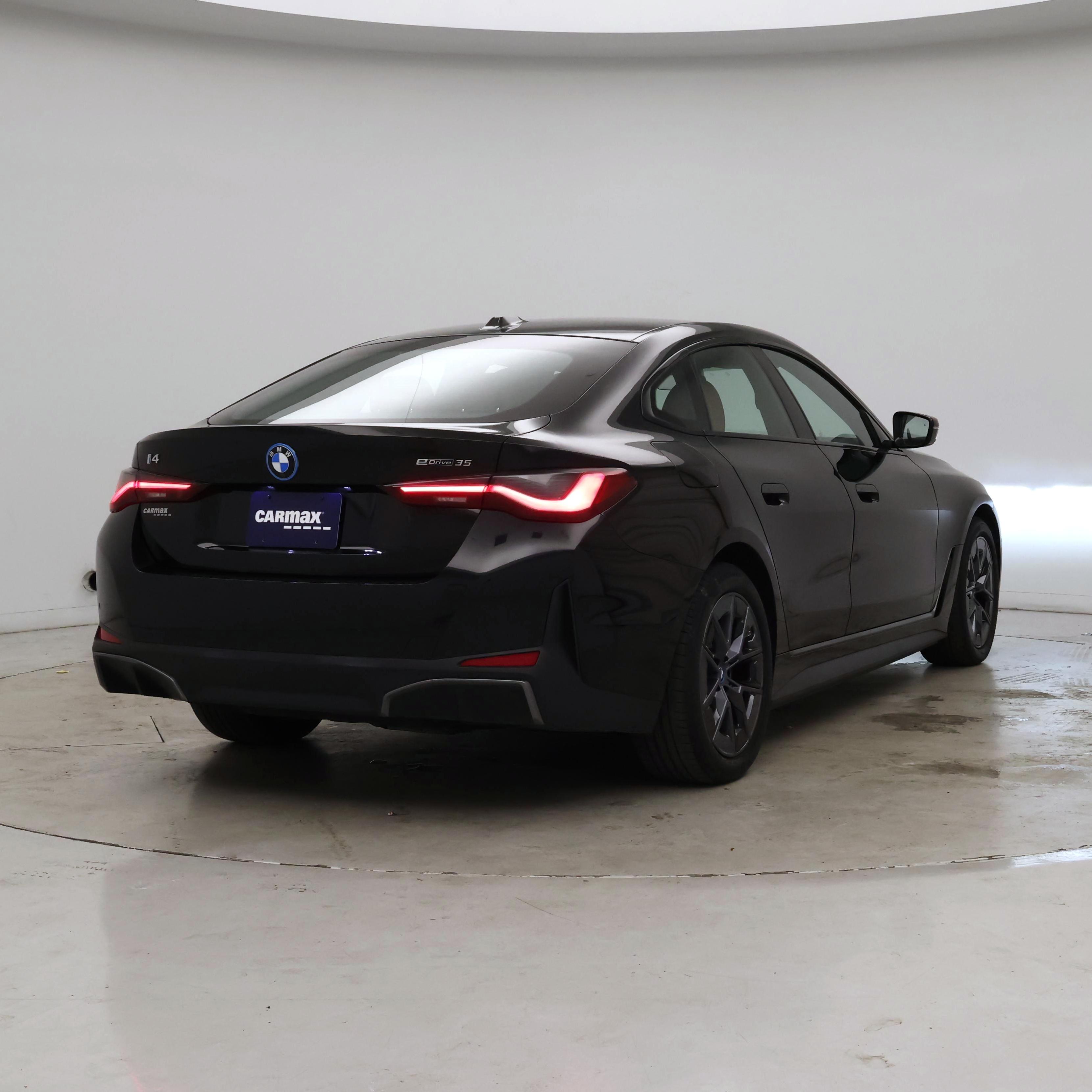 Thumbnail: 2023 BMW i4 - 6