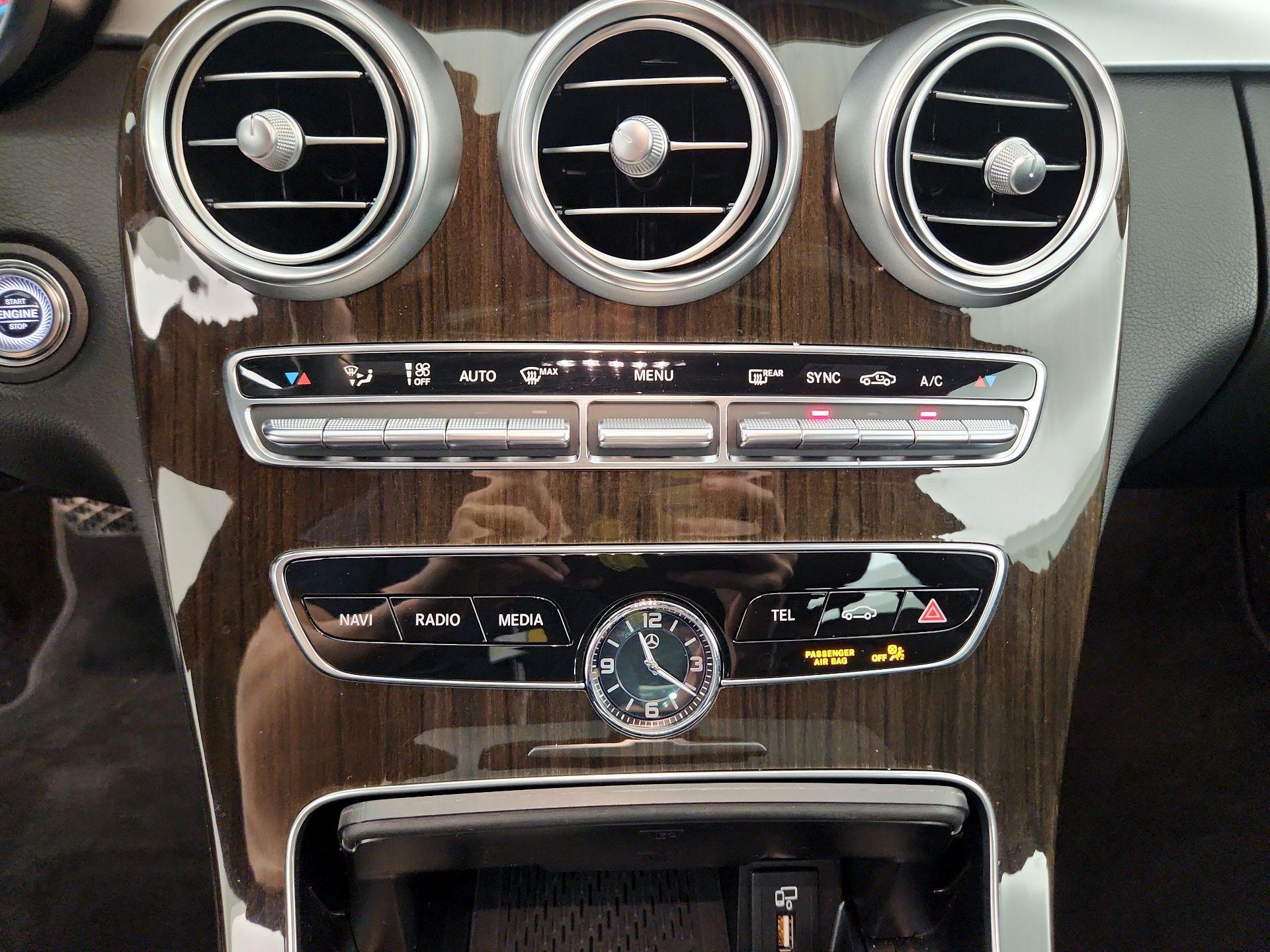 Thumbnail: 2021 Mercedes-Benz C-Class - 16