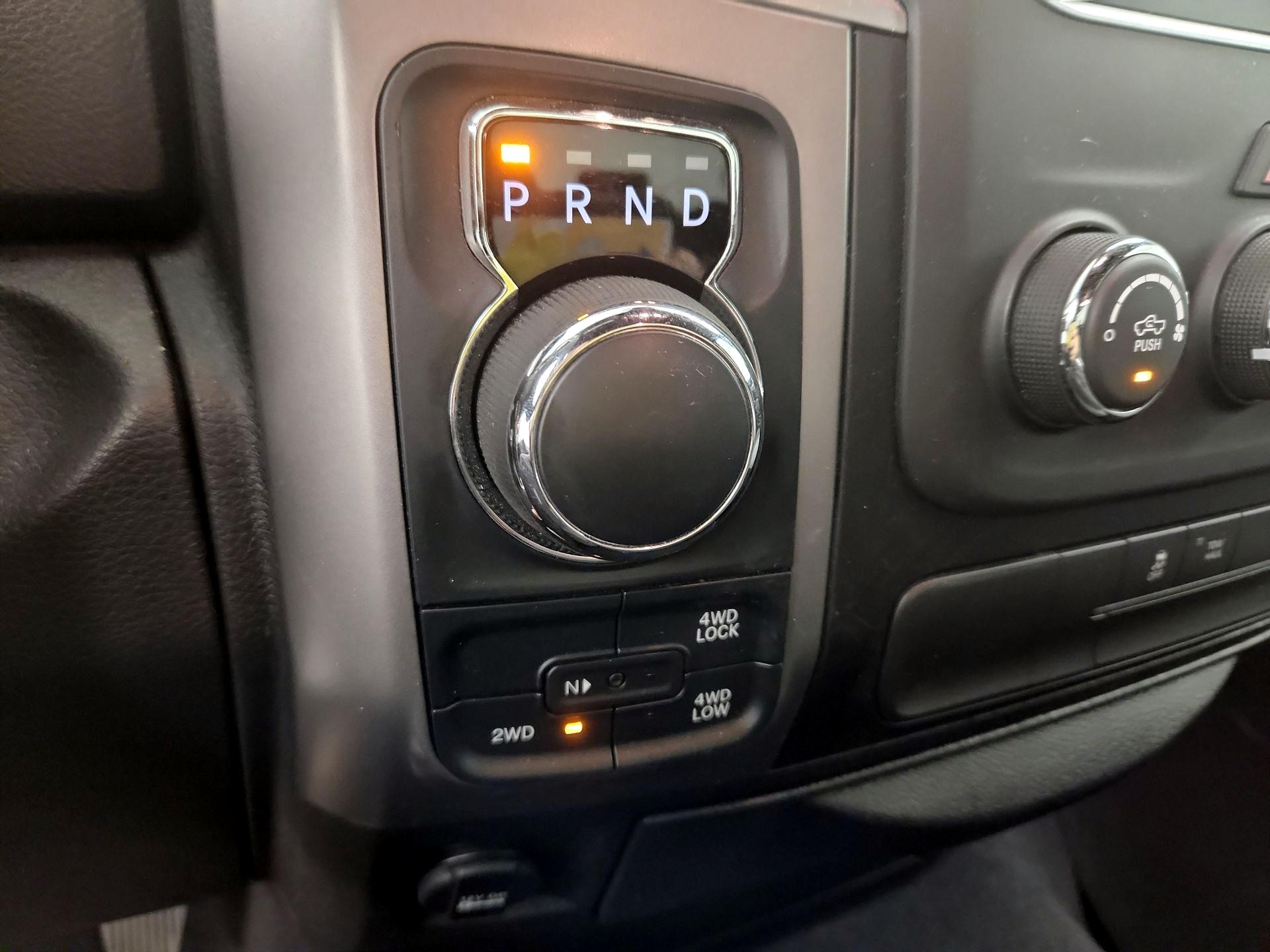 Thumbnail: 2022 RAM 1500 Classic - 17