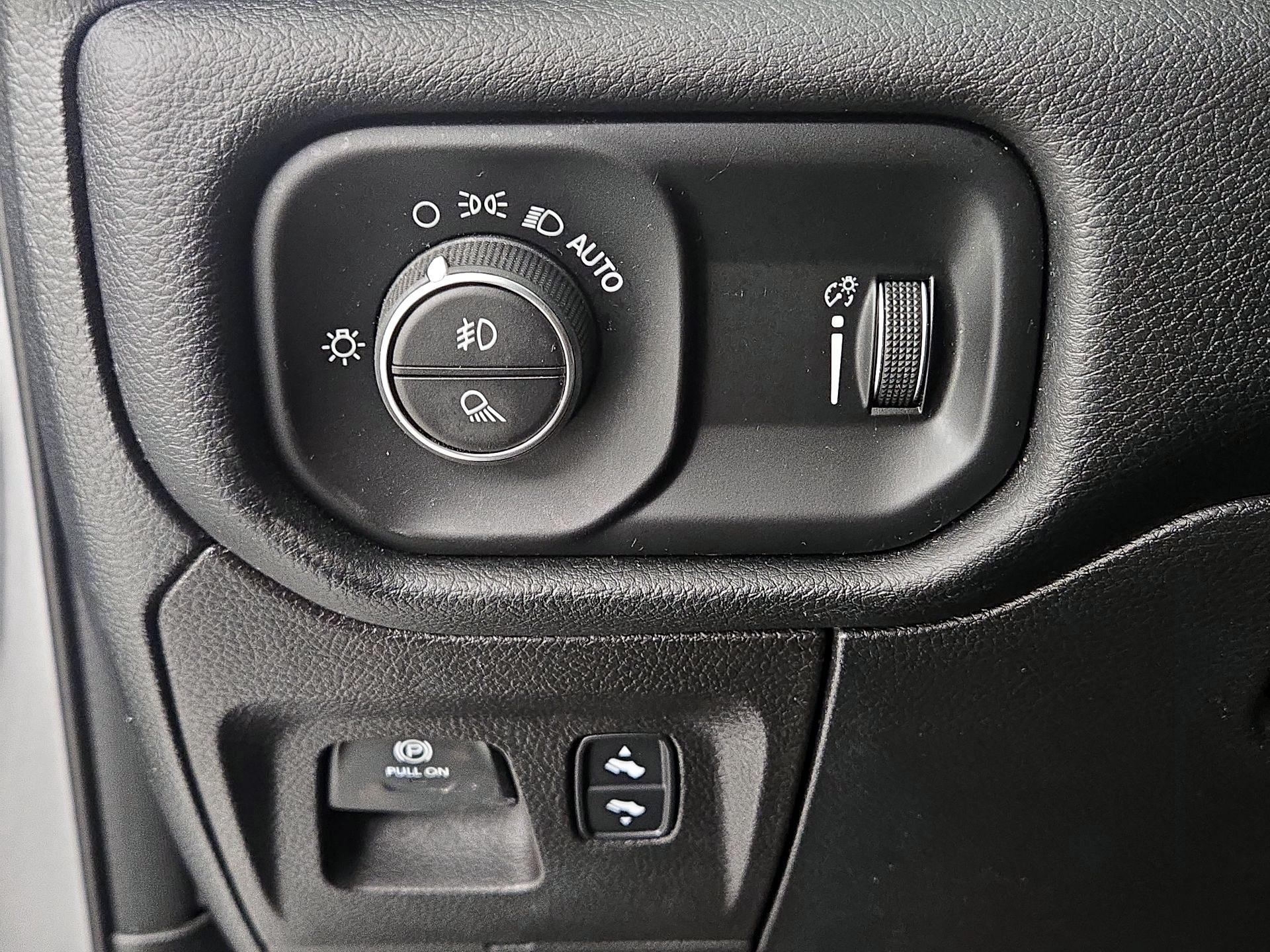 Thumbnail: 2022 RAM 1500 - 13