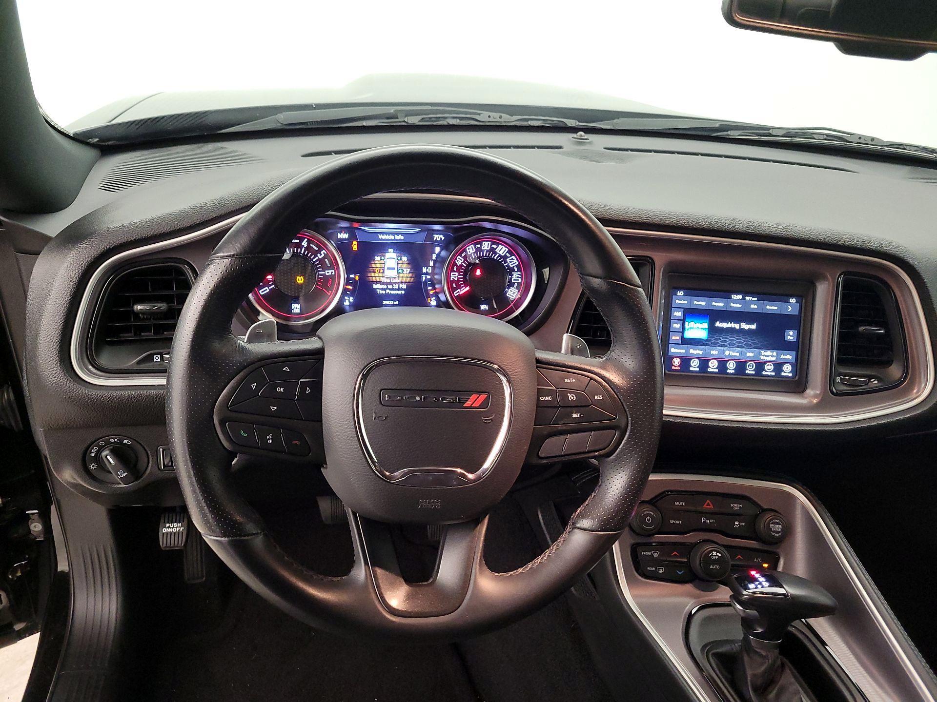 Thumbnail: 2022 Dodge Challenger - 10