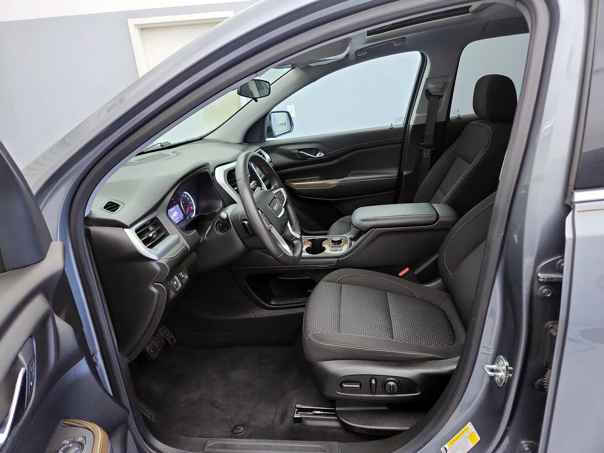 Thumbnail: 2021 GMC Acadia - 11