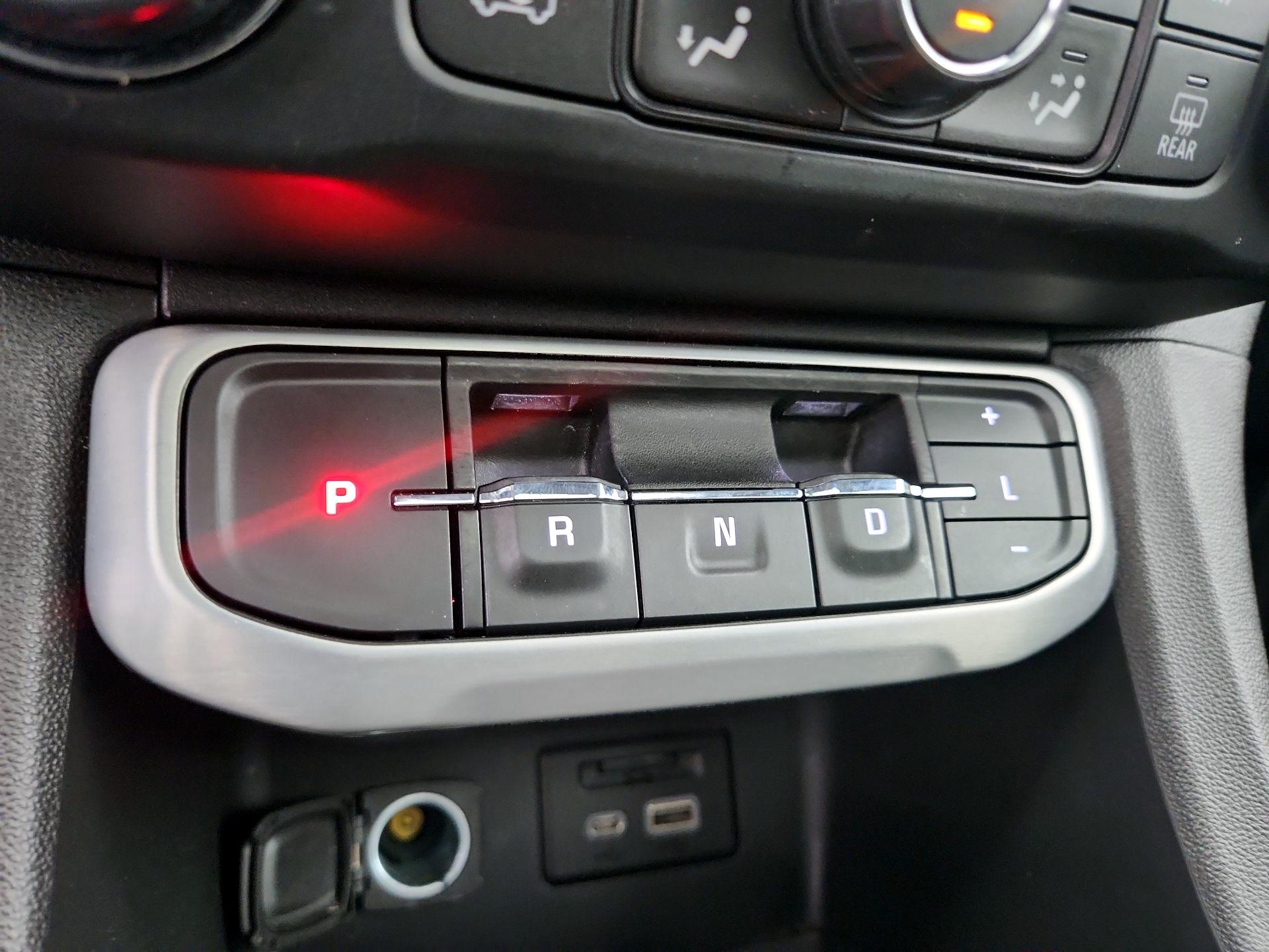 Thumbnail: 2021 GMC Acadia - 18