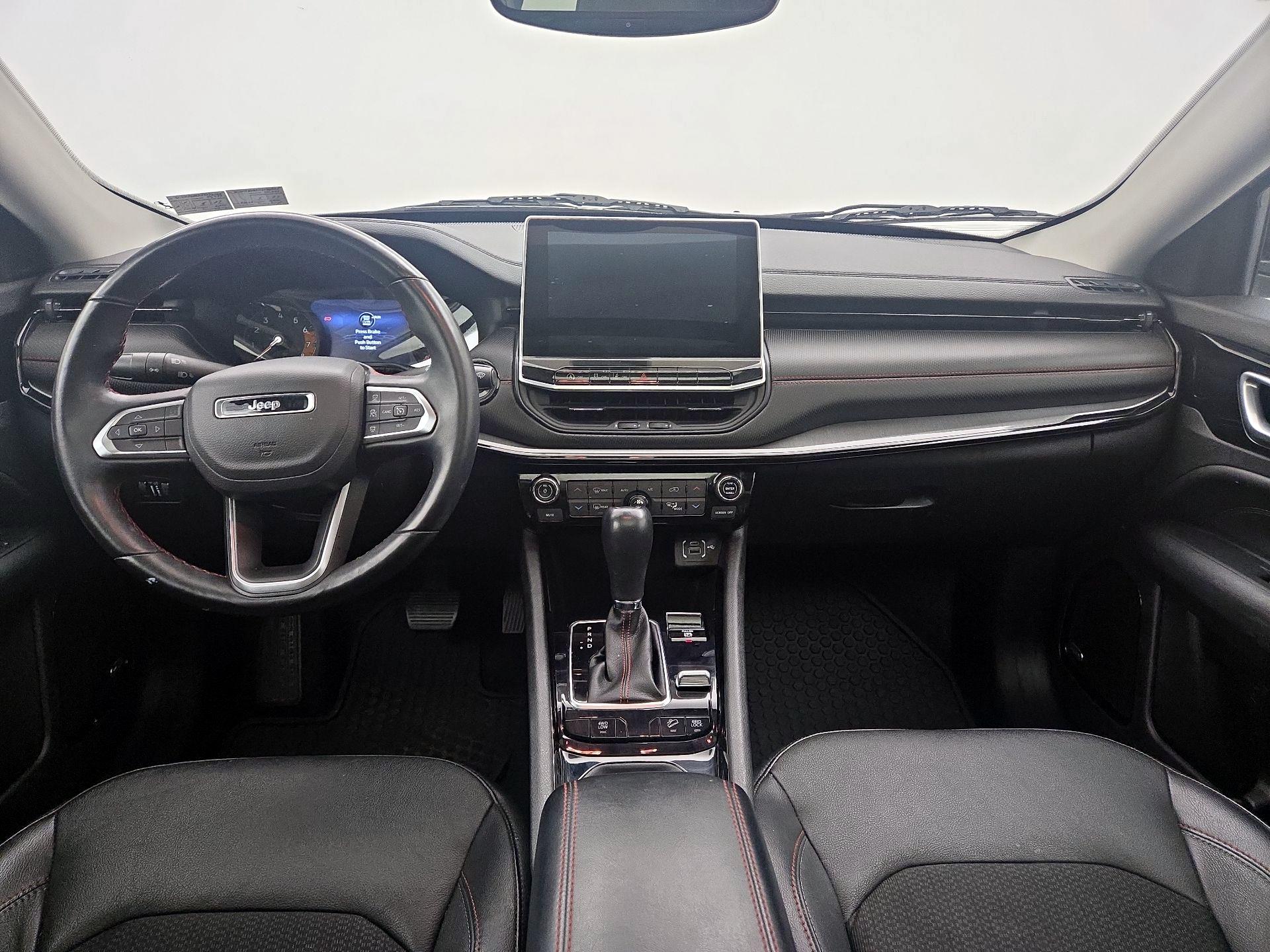 Thumbnail: 2022 Jeep Compass - 9