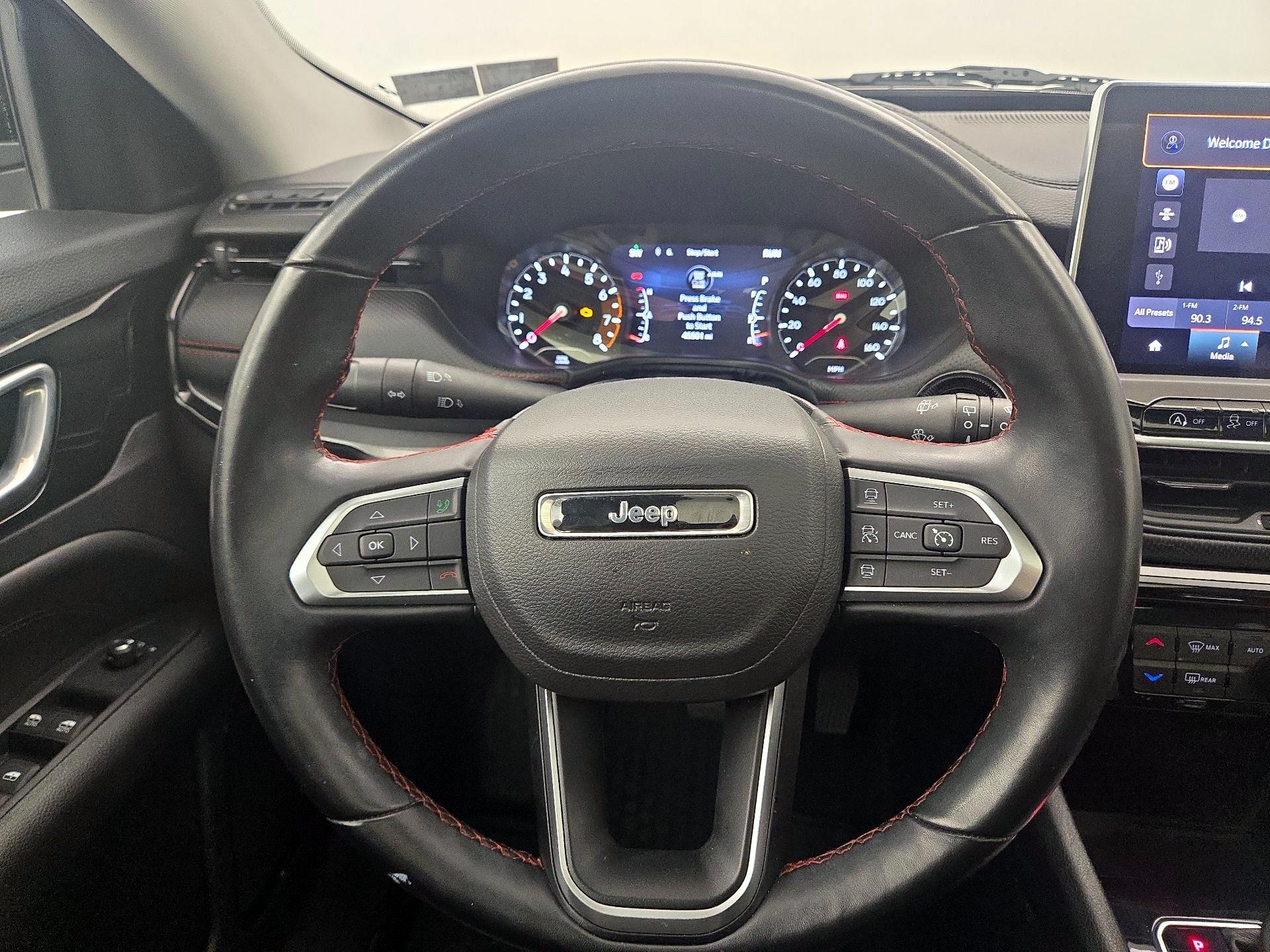 Thumbnail: 2022 Jeep Compass - 10