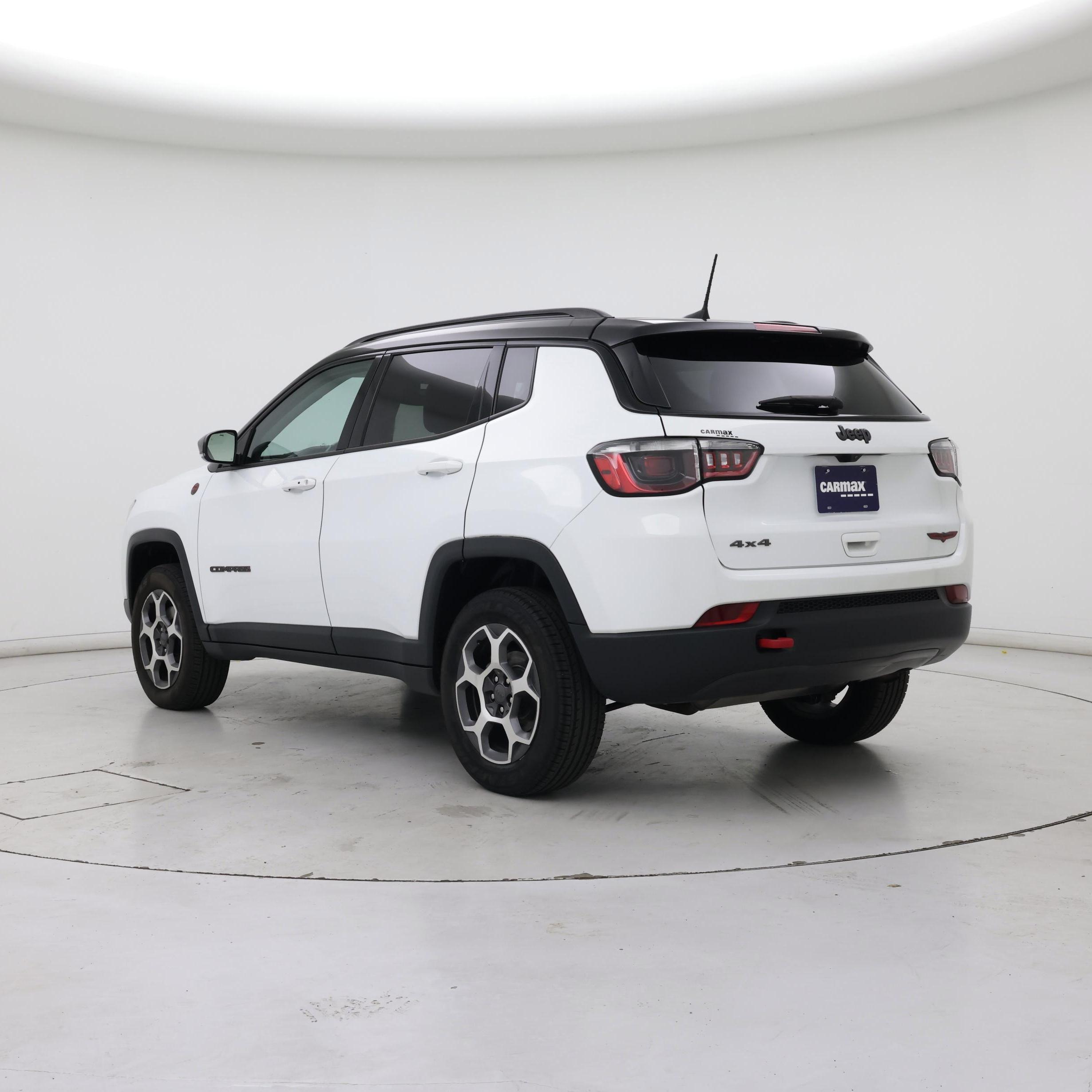 Thumbnail: 2022 Jeep Compass - 2