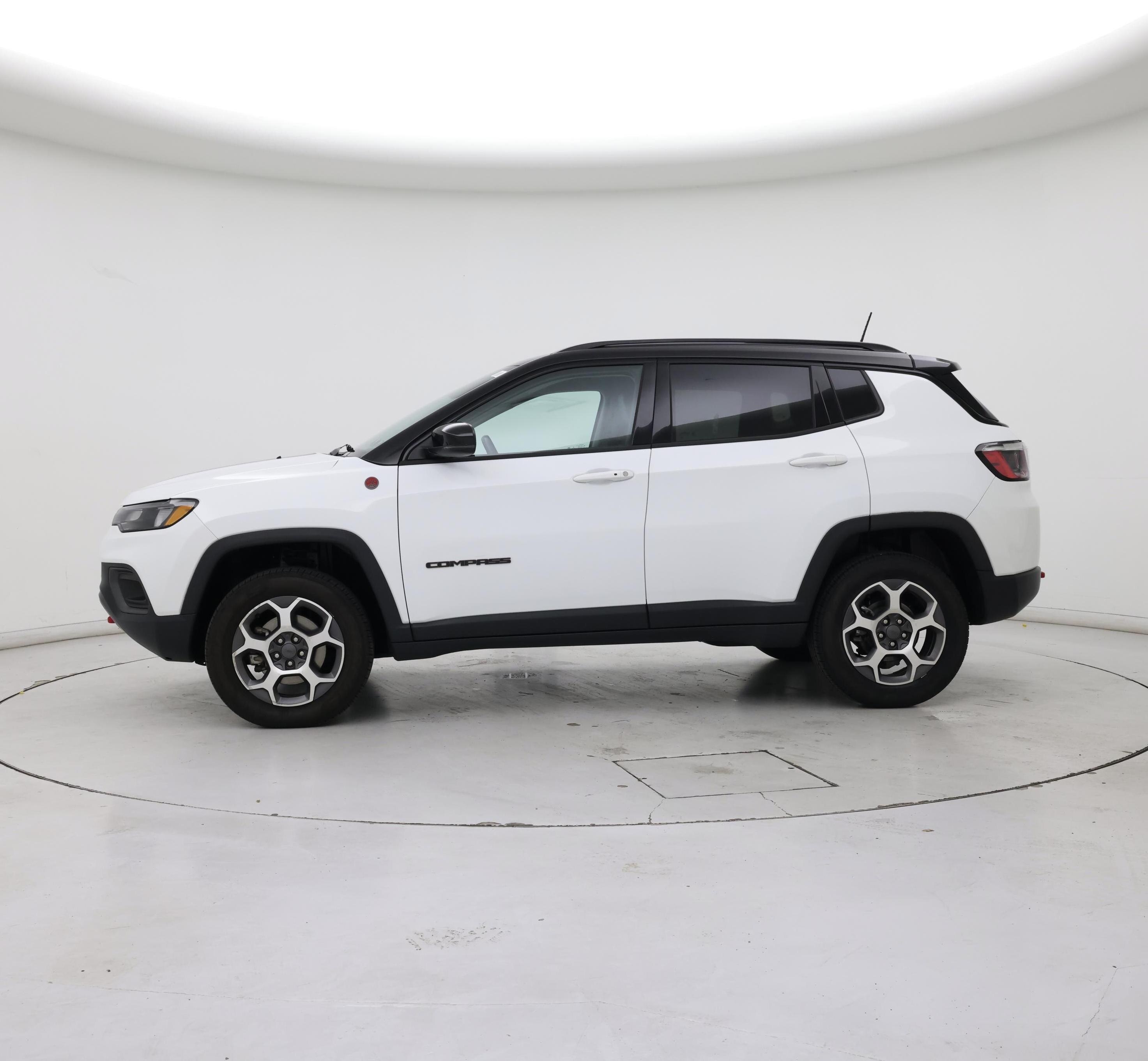 Thumbnail: 2022 Jeep Compass - 3