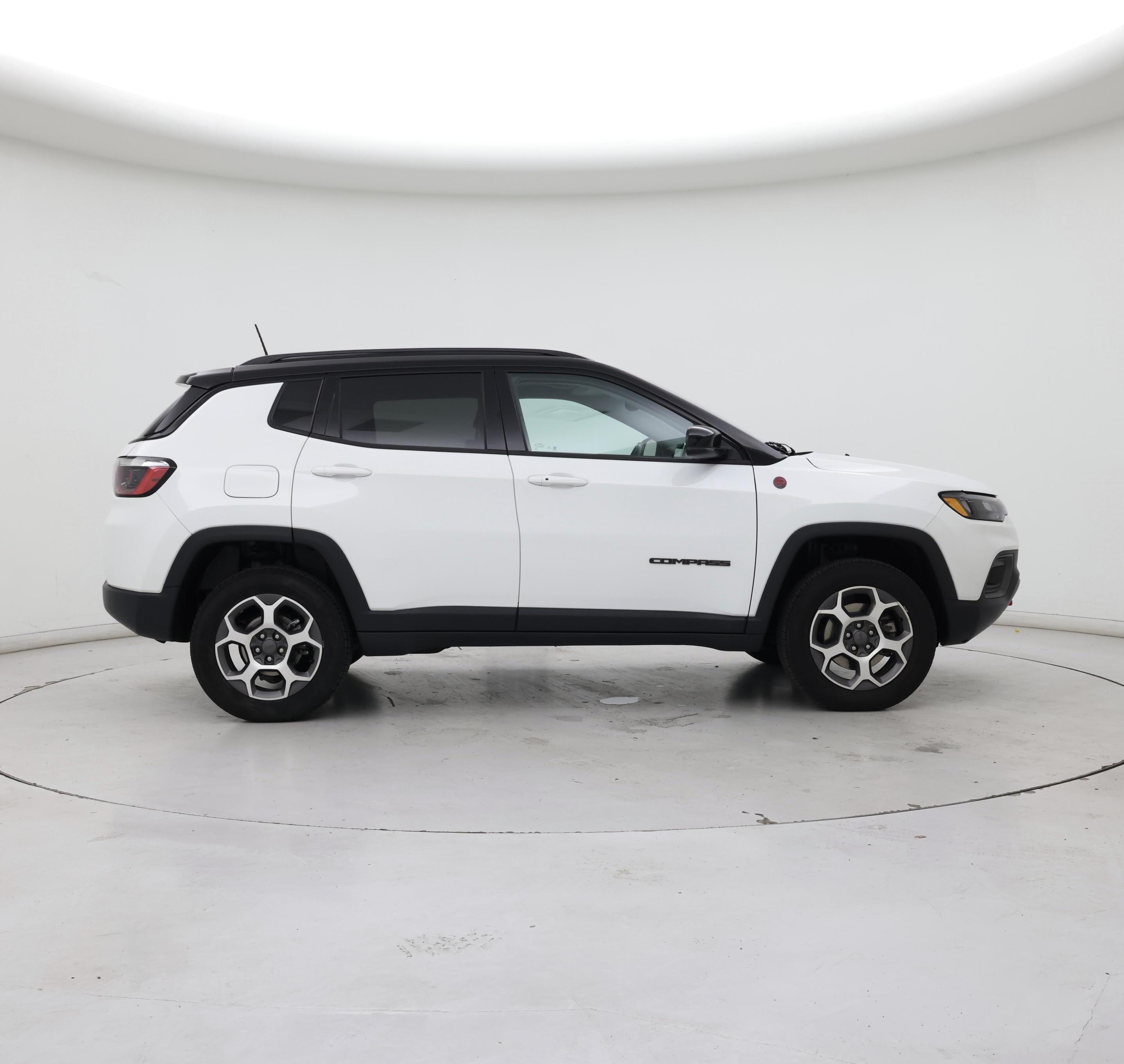 Thumbnail: 2022 Jeep Compass - 7