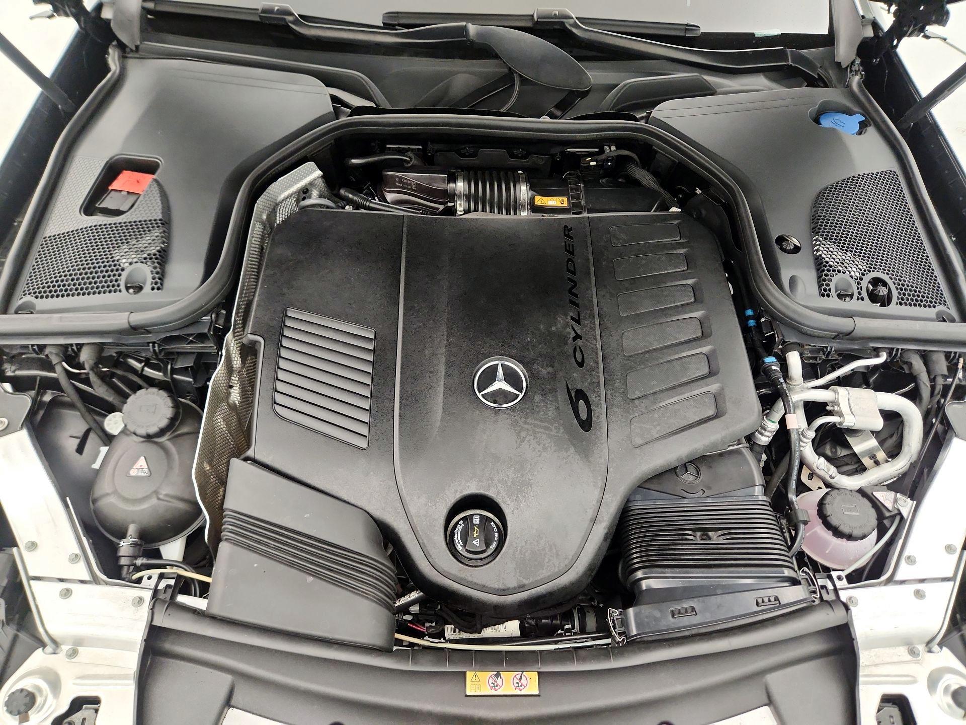 Thumbnail: 2022 Mercedes-Benz E-Class - 20