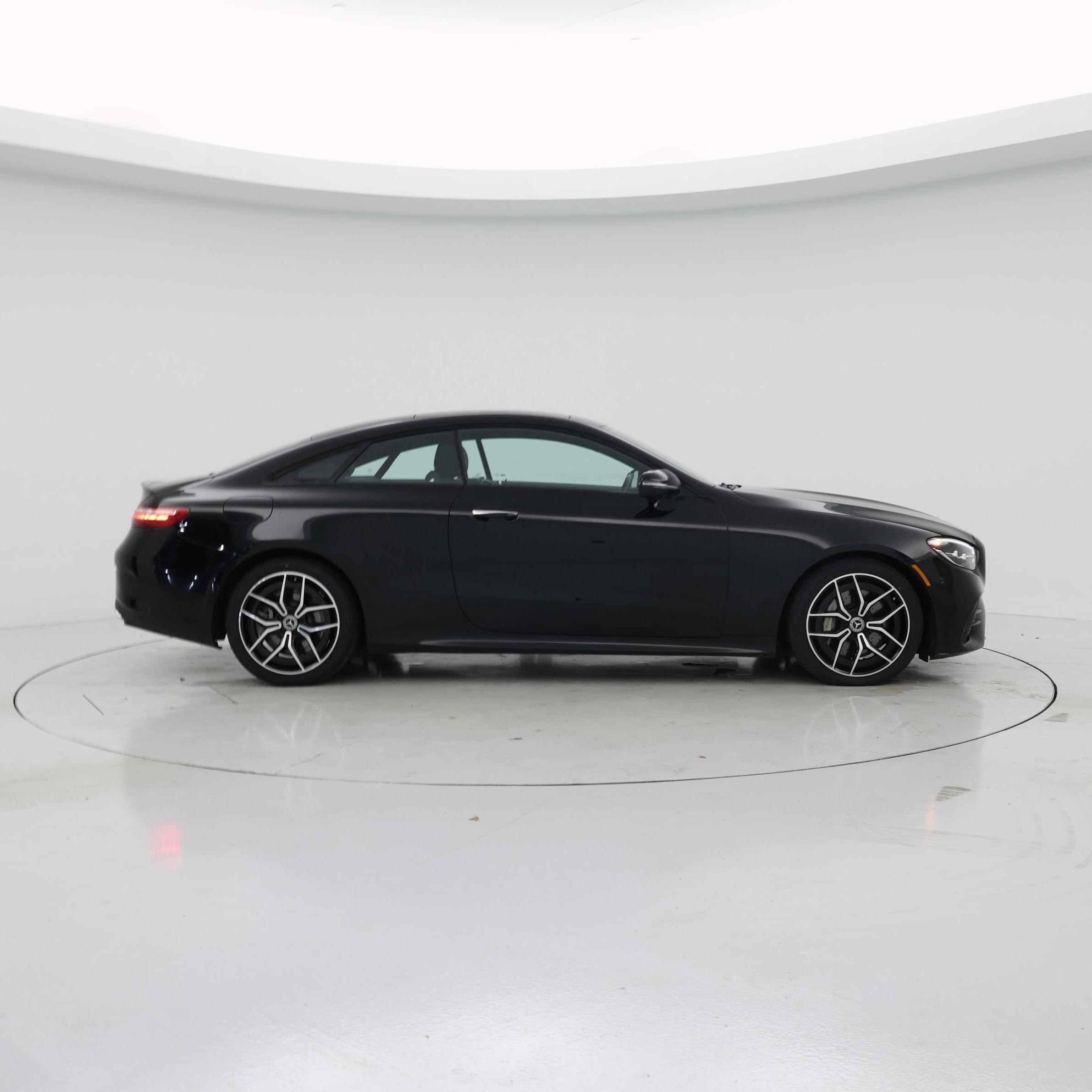 Thumbnail: 2022 Mercedes-Benz E-Class - 7