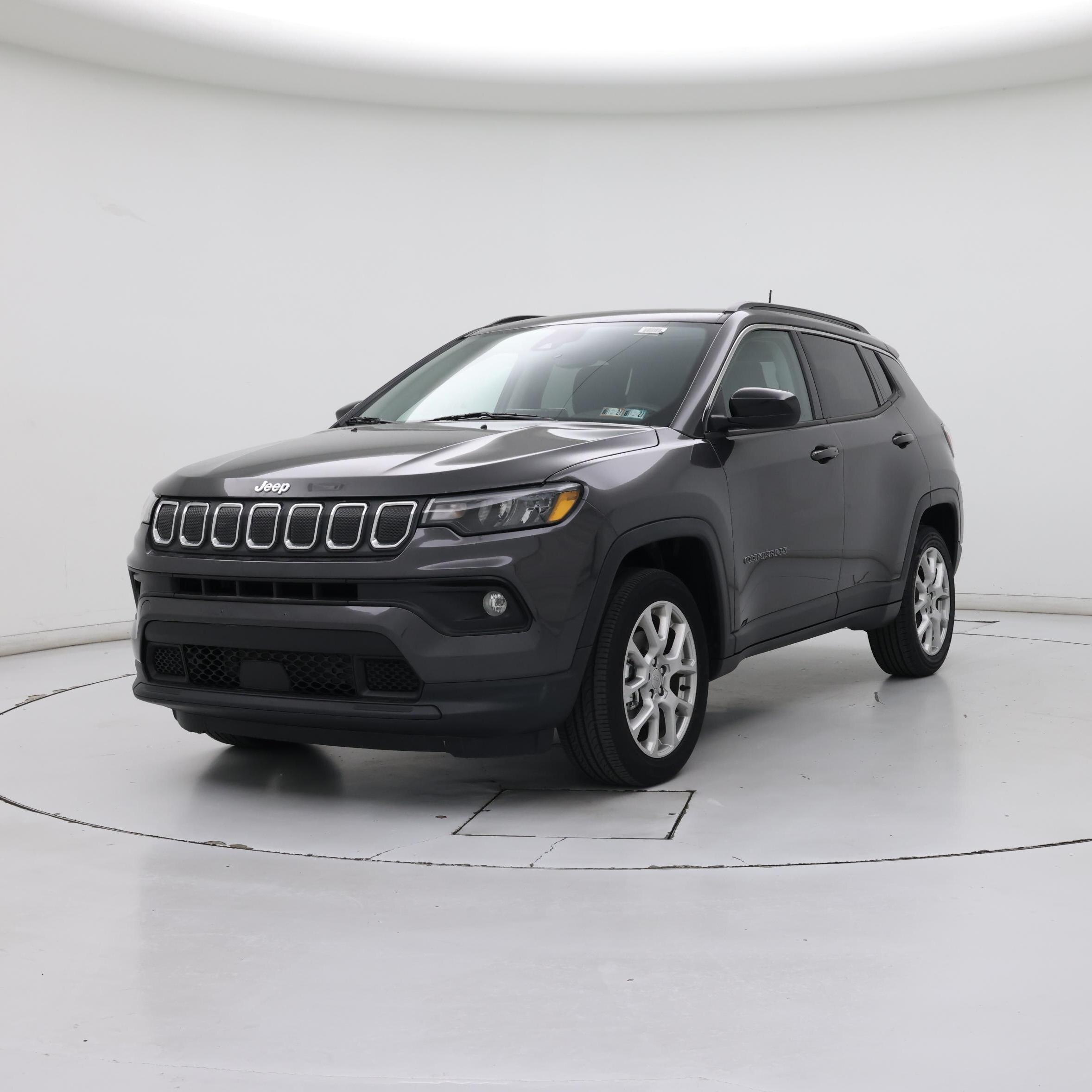 Thumbnail: 2022 Jeep Compass - 4