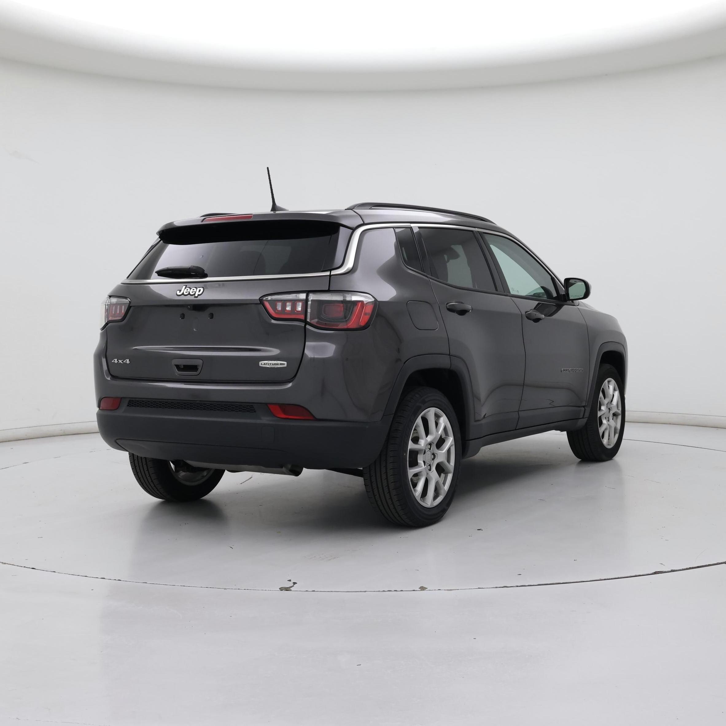 Thumbnail: 2022 Jeep Compass - 8