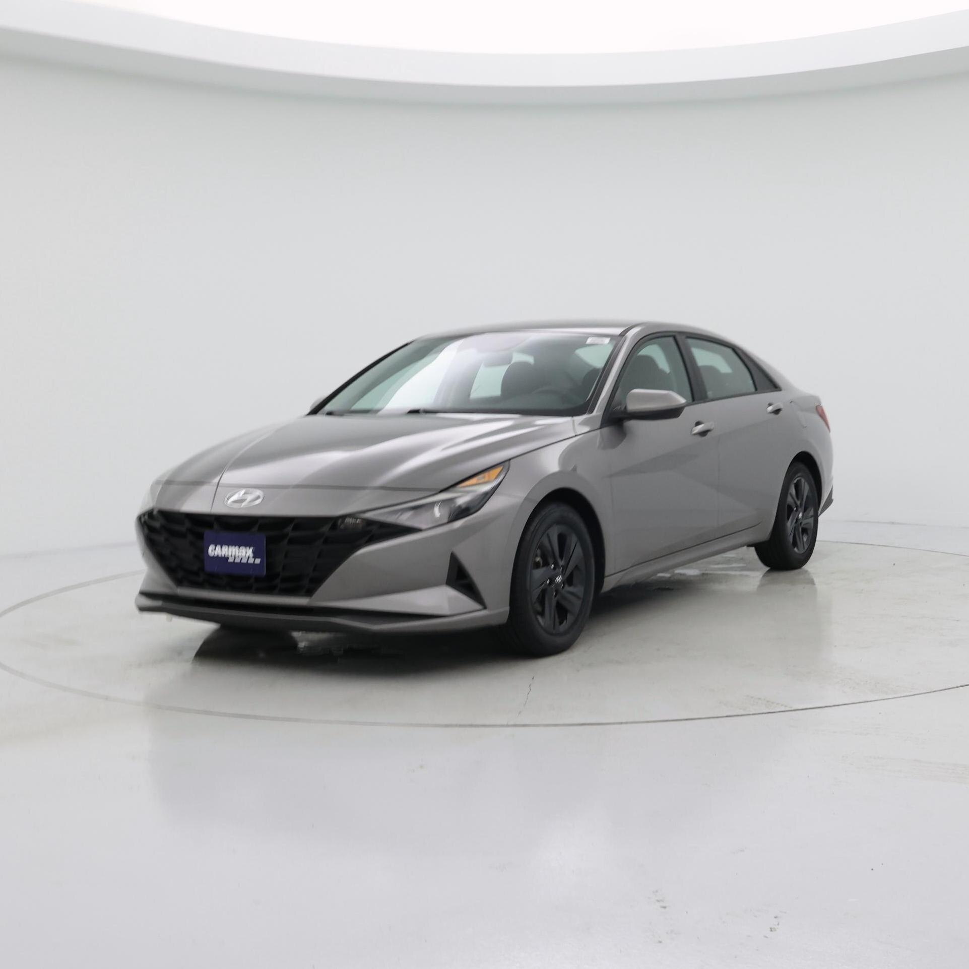 Thumbnail: 2022 Hyundai Elantra - 4