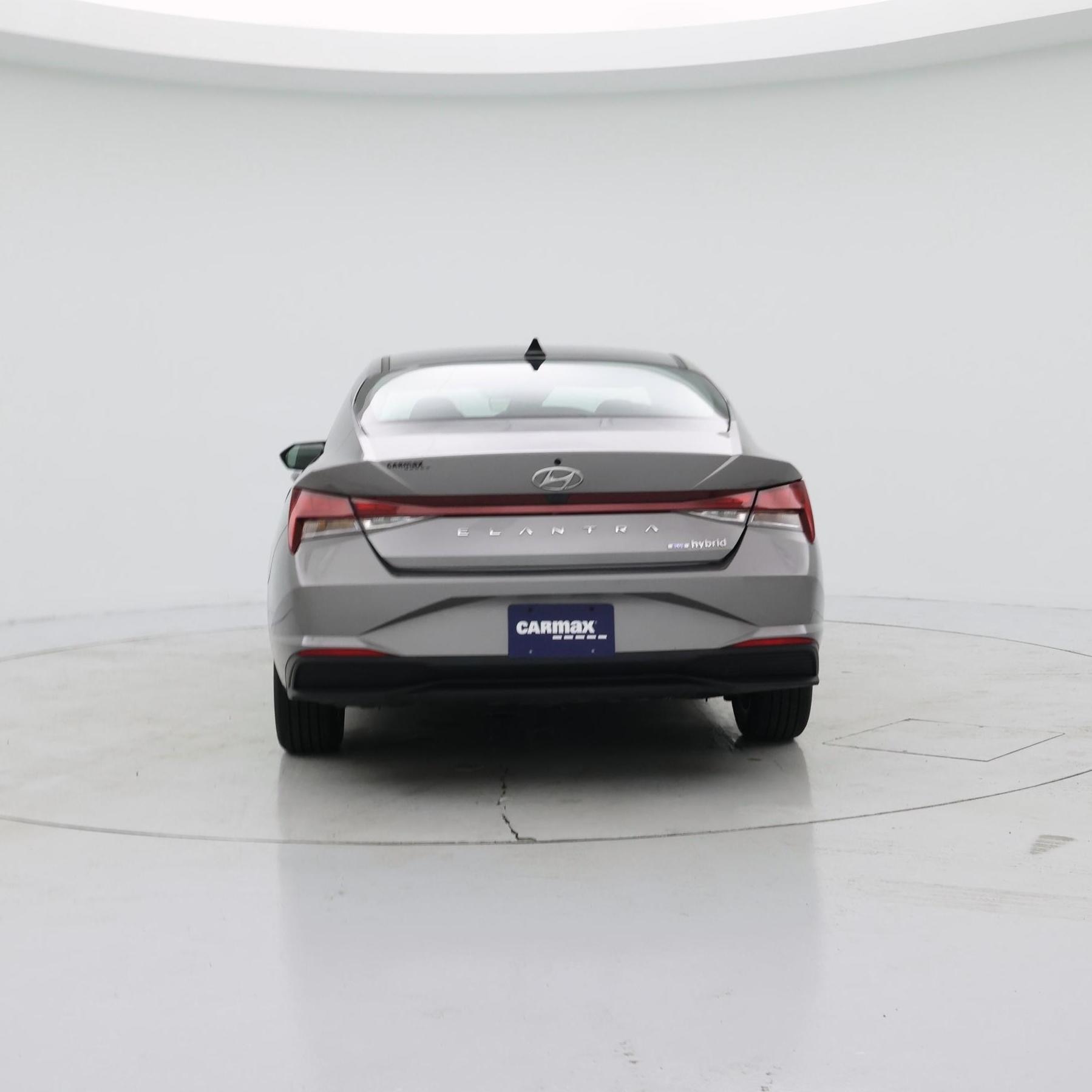 Thumbnail: 2022 Hyundai Elantra - 6