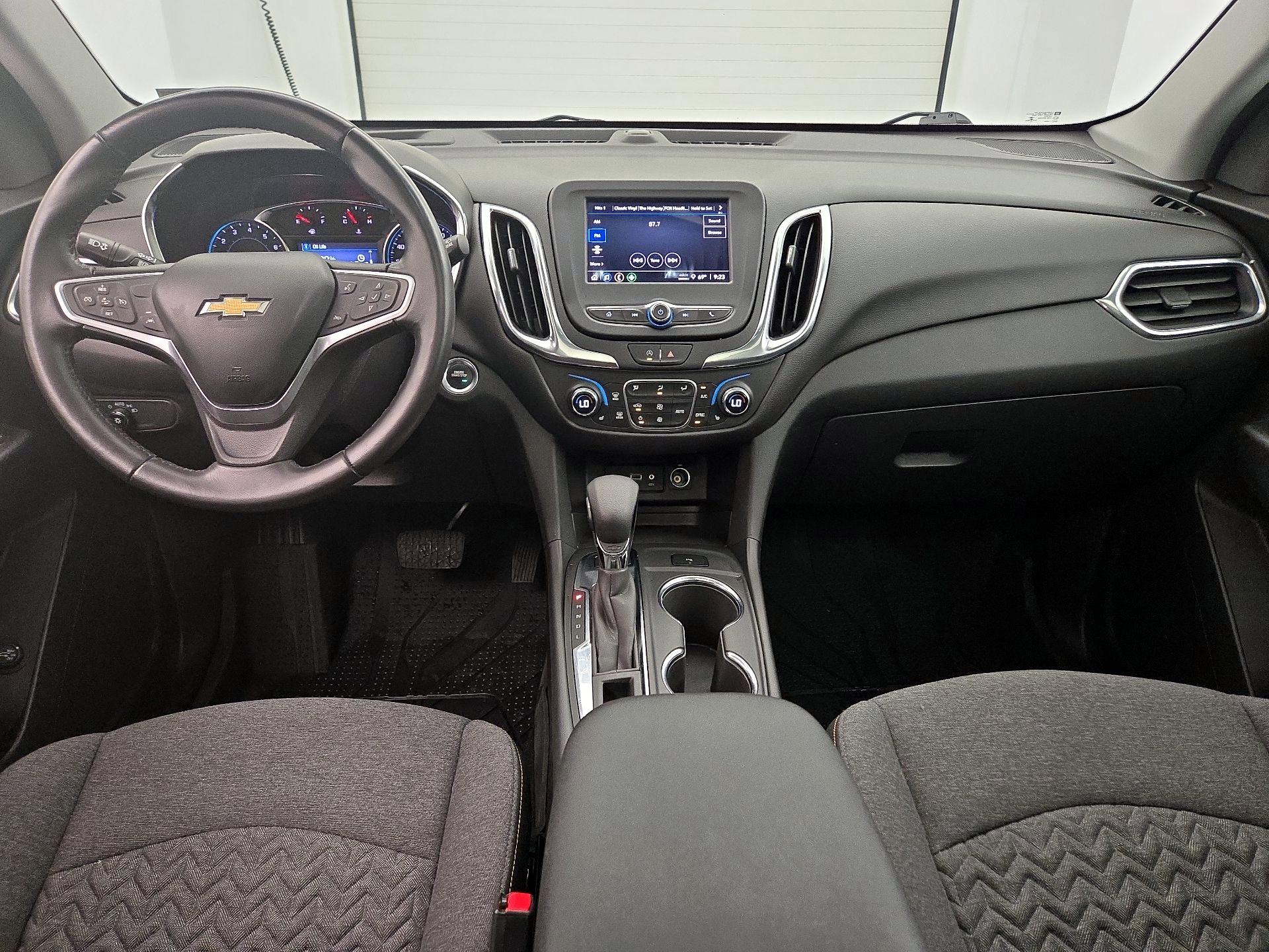 Thumbnail: 2022 Chevrolet Equinox - 9
