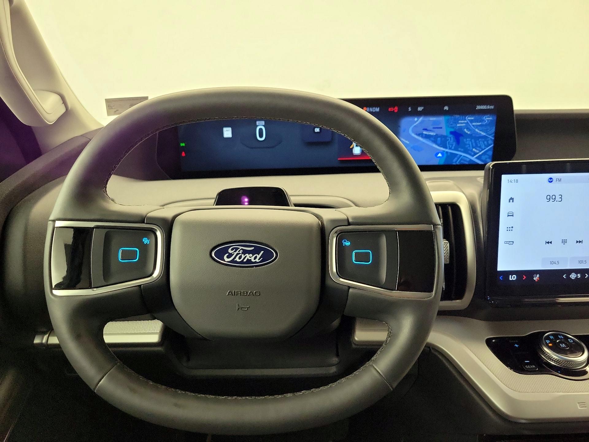 Thumbnail: 2025 Ford Expedition MAX - 10
