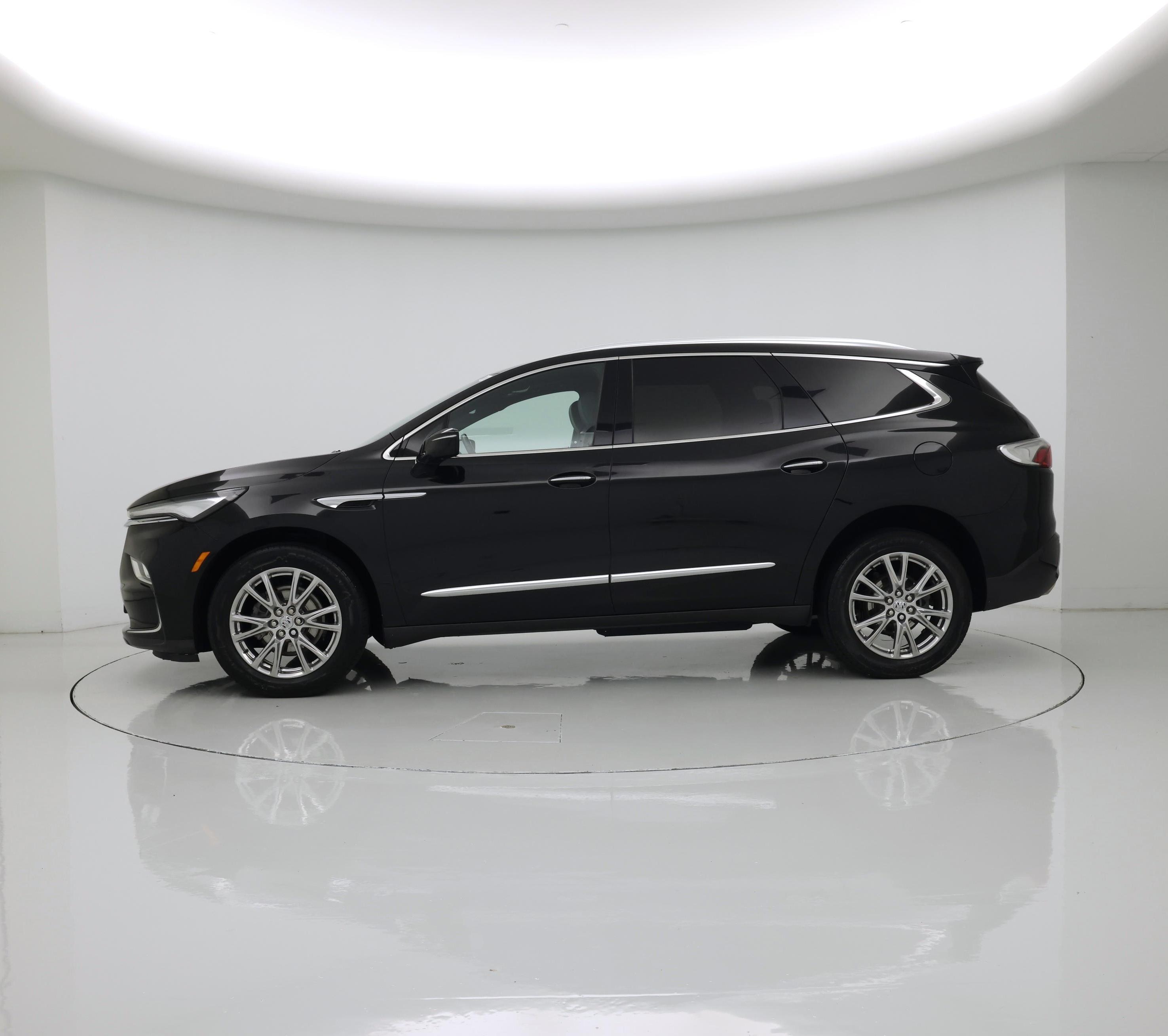Thumbnail: 2023 Buick Enclave - 3
