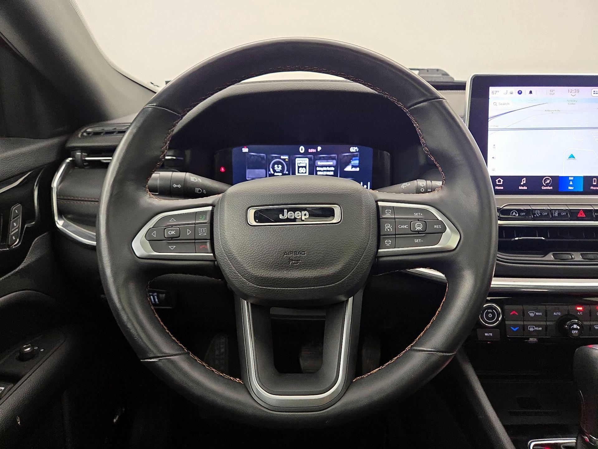Thumbnail: 2022 Jeep Compass - 10