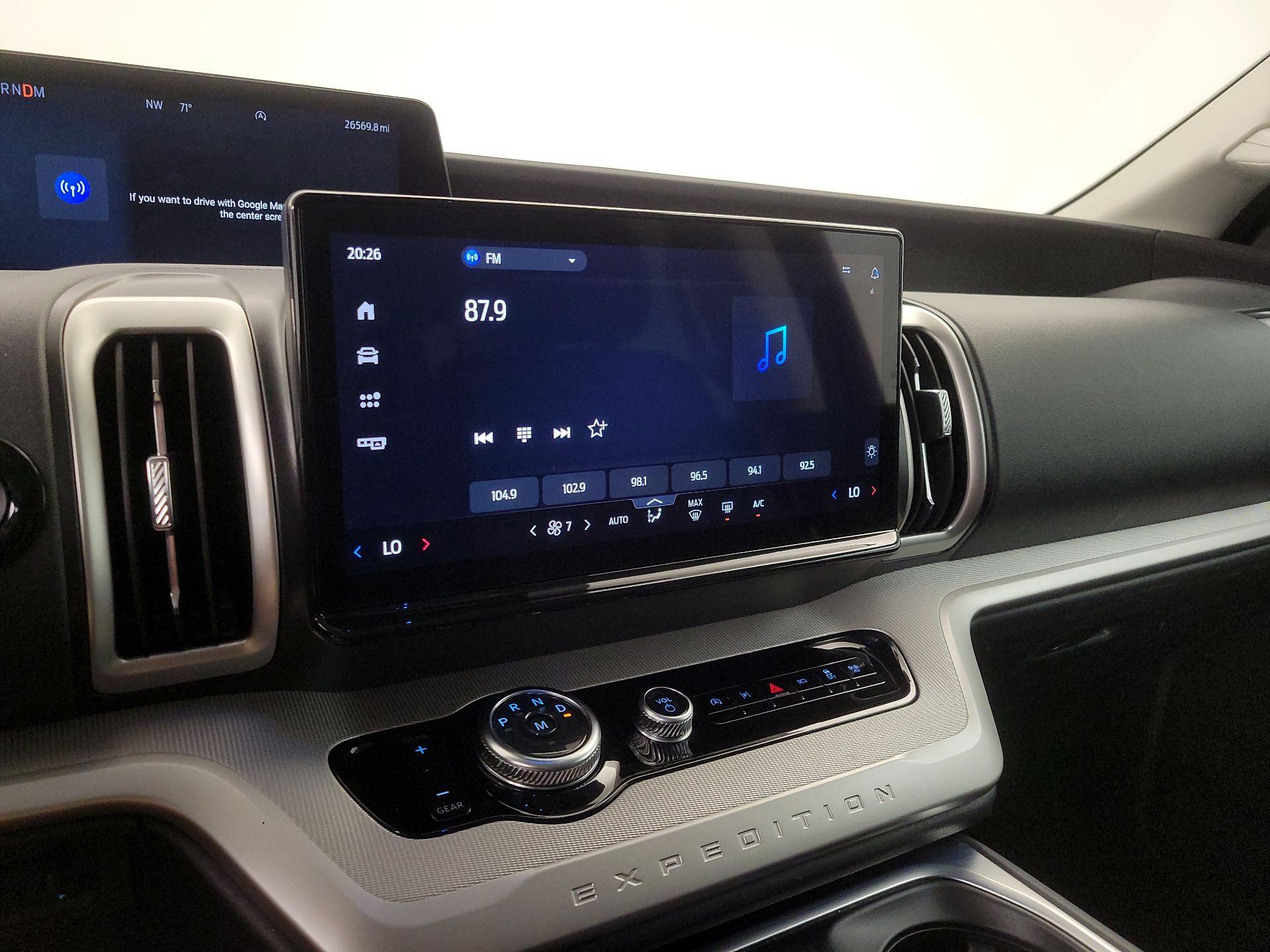 Thumbnail: 2025 Ford Expedition MAX - 16