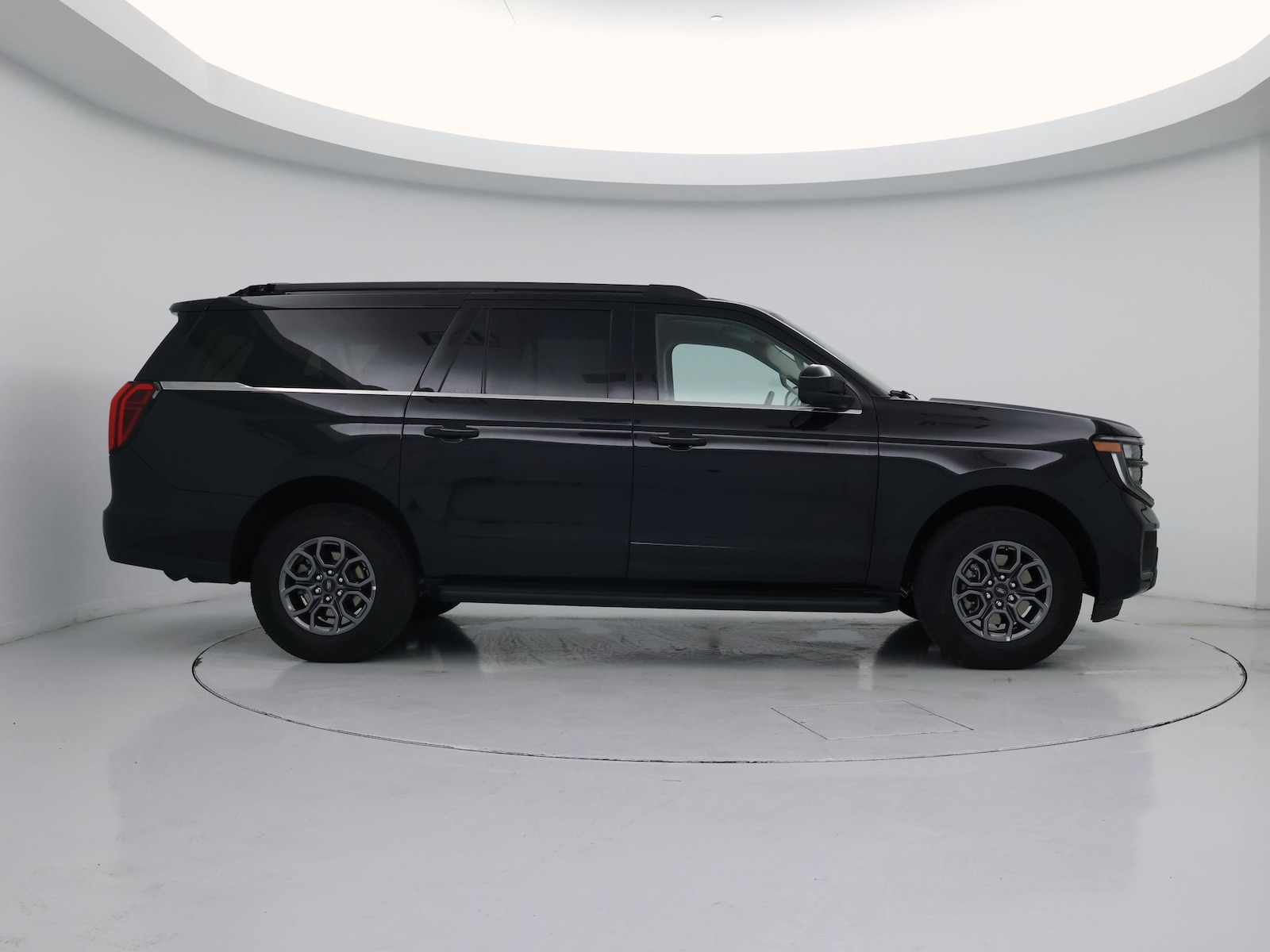 2025 Ford Expedition Active - Photo 8