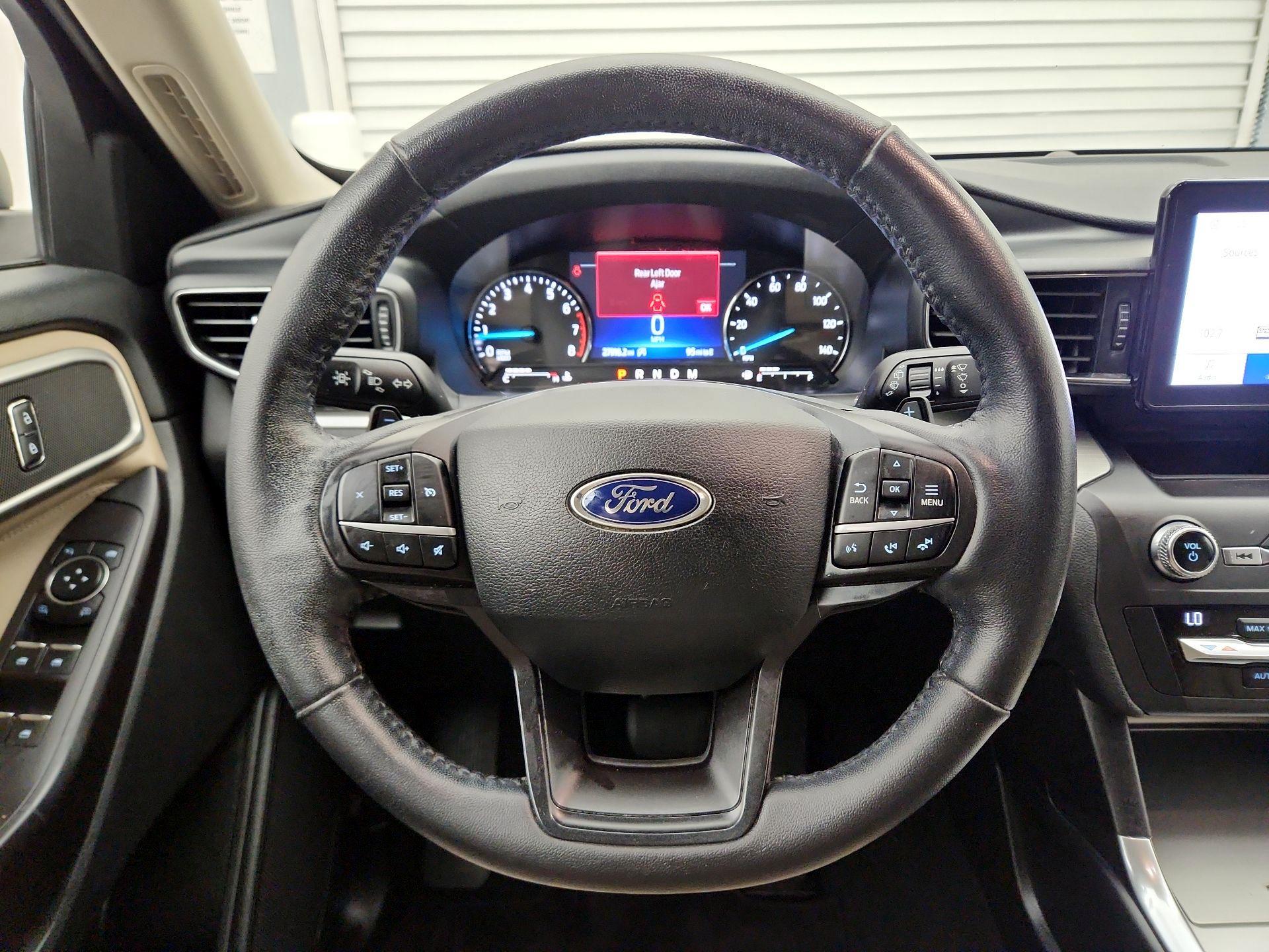 Thumbnail: 2020 Ford Explorer - 10