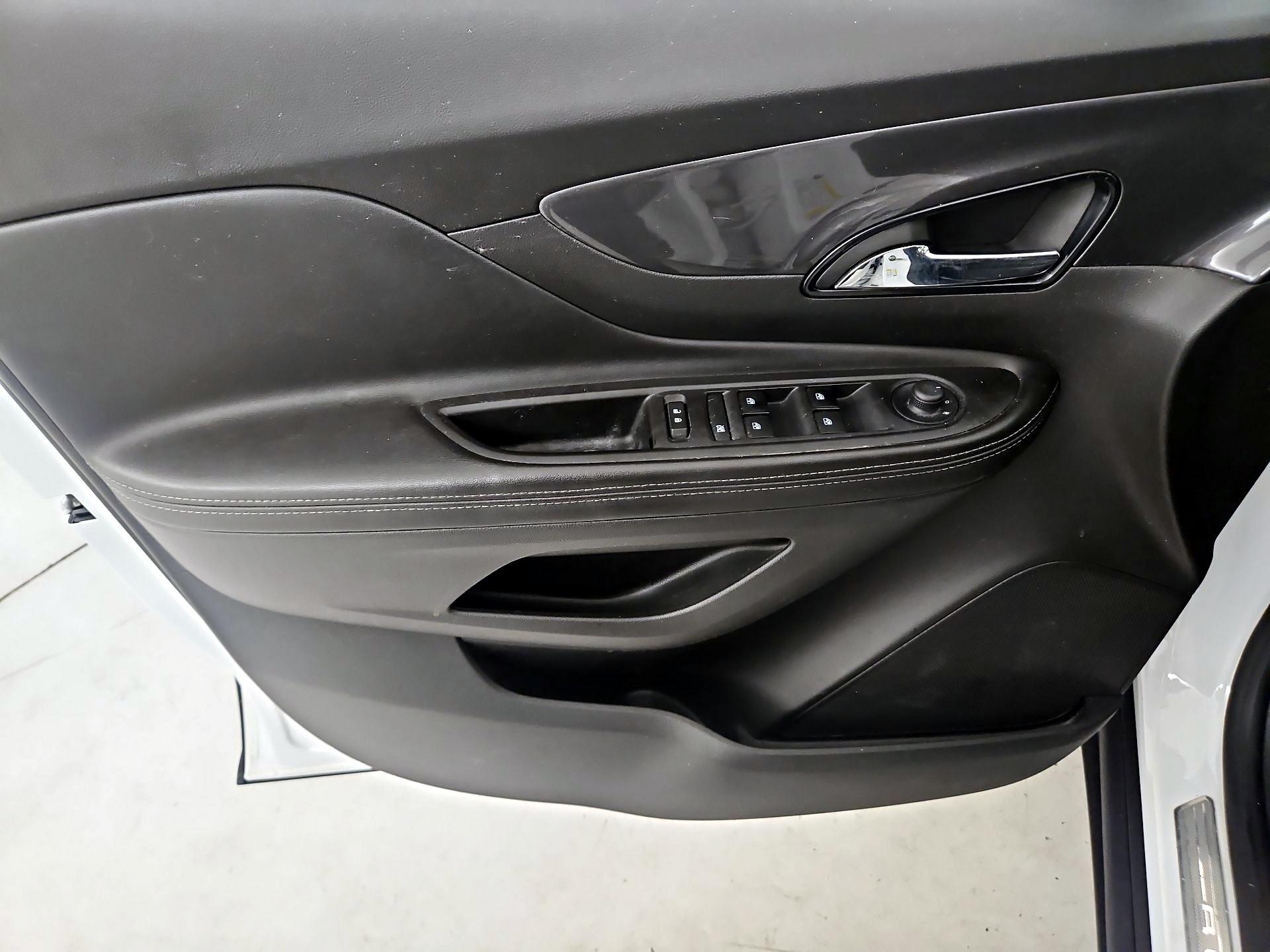 Thumbnail: 2020 Buick Encore - 12
