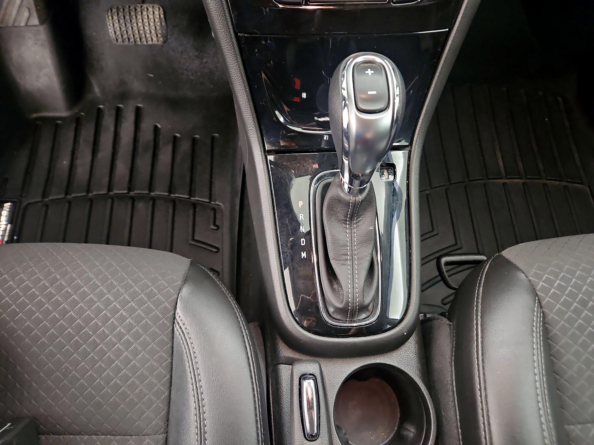 Thumbnail: 2020 Buick Encore - 18