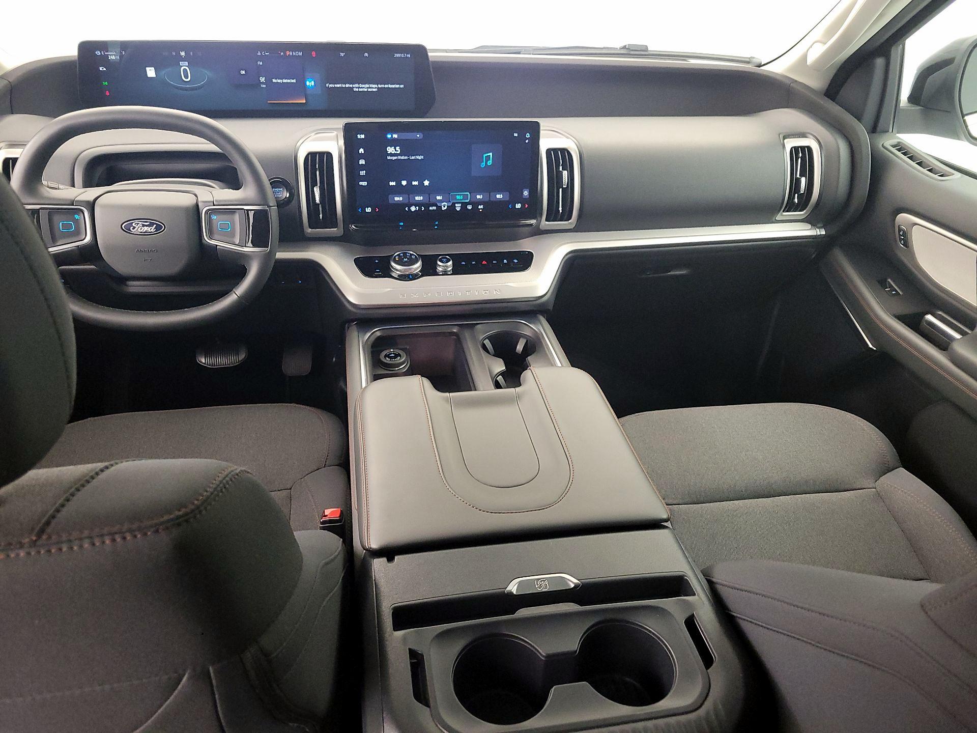 Thumbnail: 2025 Ford Expedition - 9
