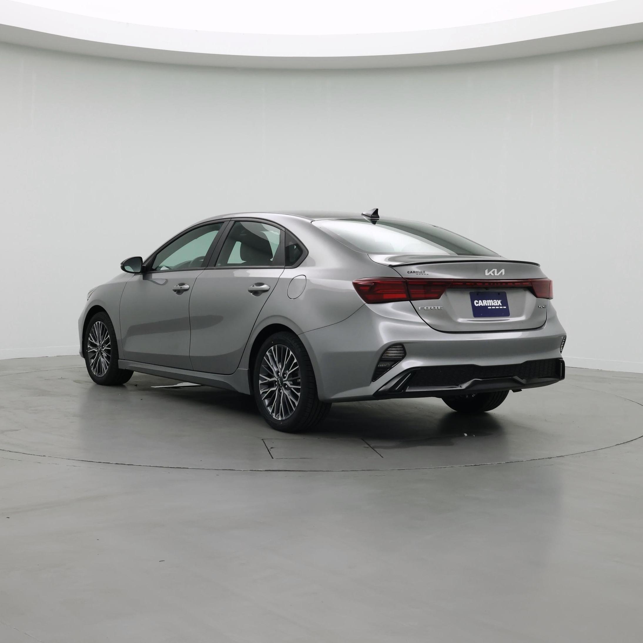 Thumbnail: 2023 Kia Forte - 2