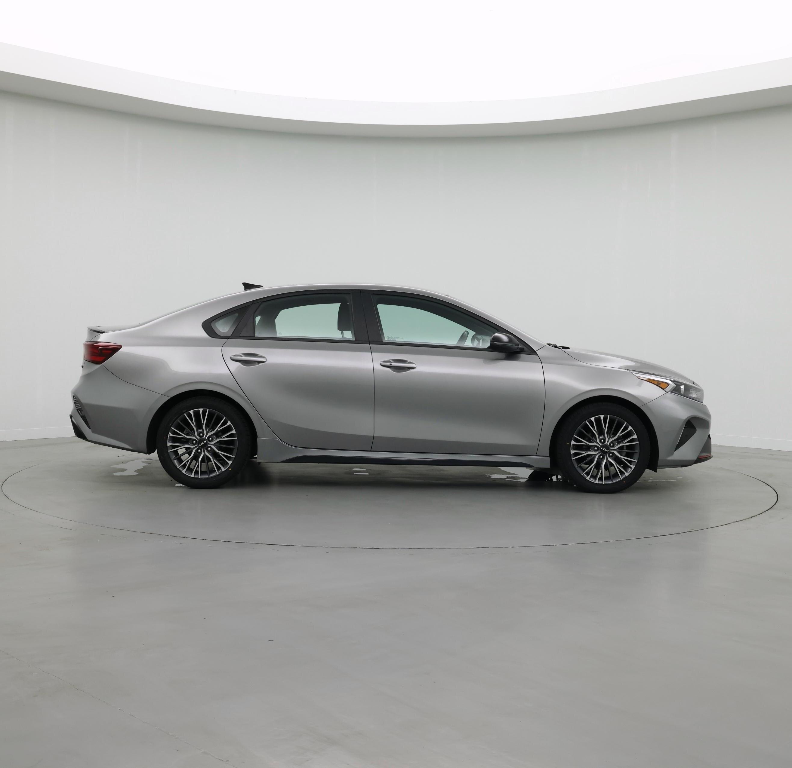 Thumbnail: 2023 Kia Forte - 7
