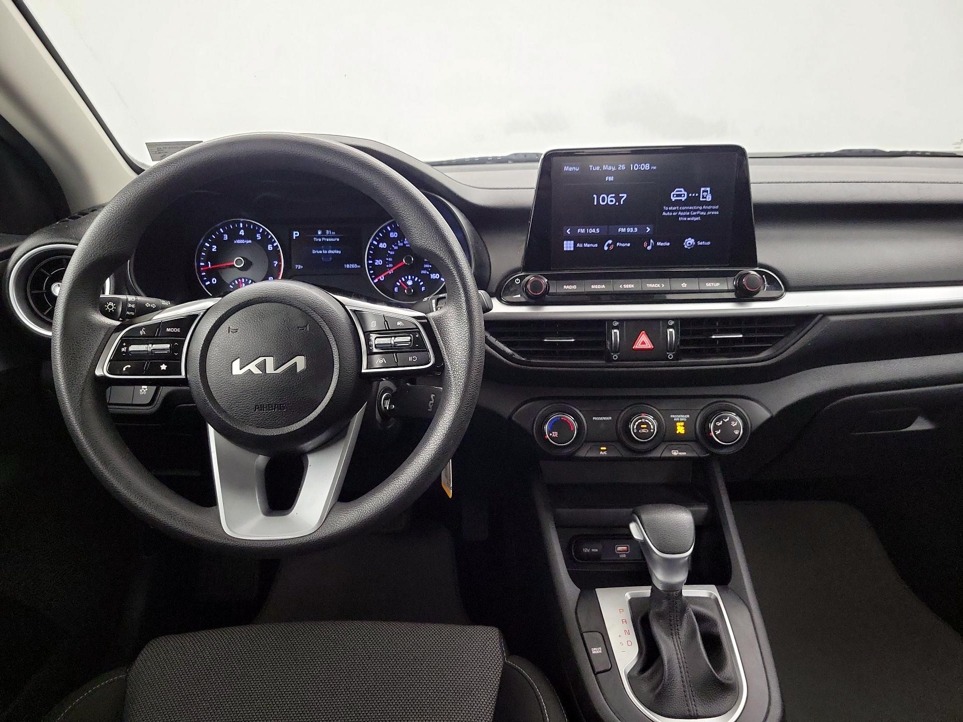 Thumbnail: 2023 Kia Forte - 9
