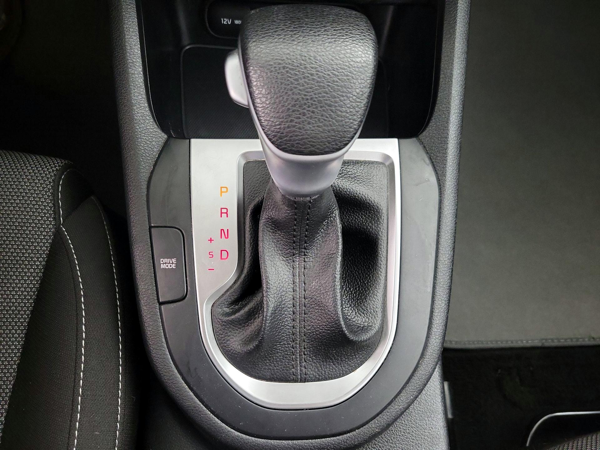 Thumbnail: 2023 Kia Forte - 17