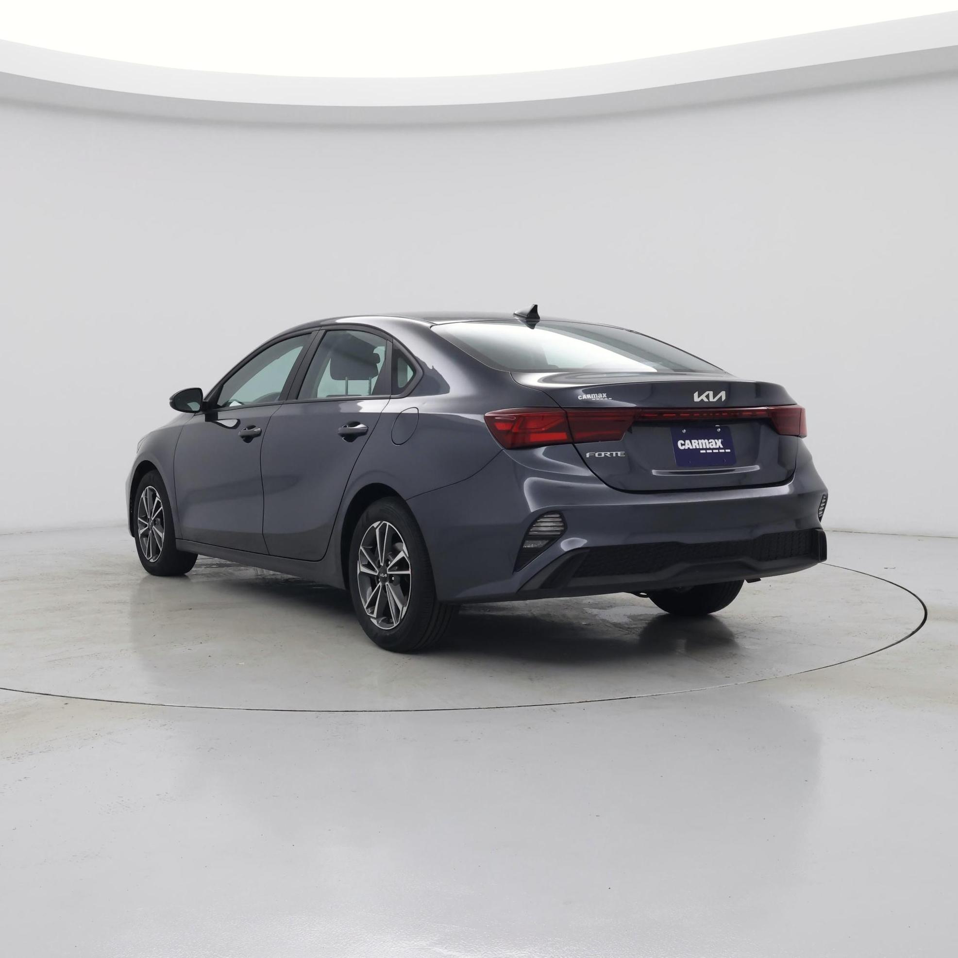 Thumbnail: 2023 Kia Forte - 2