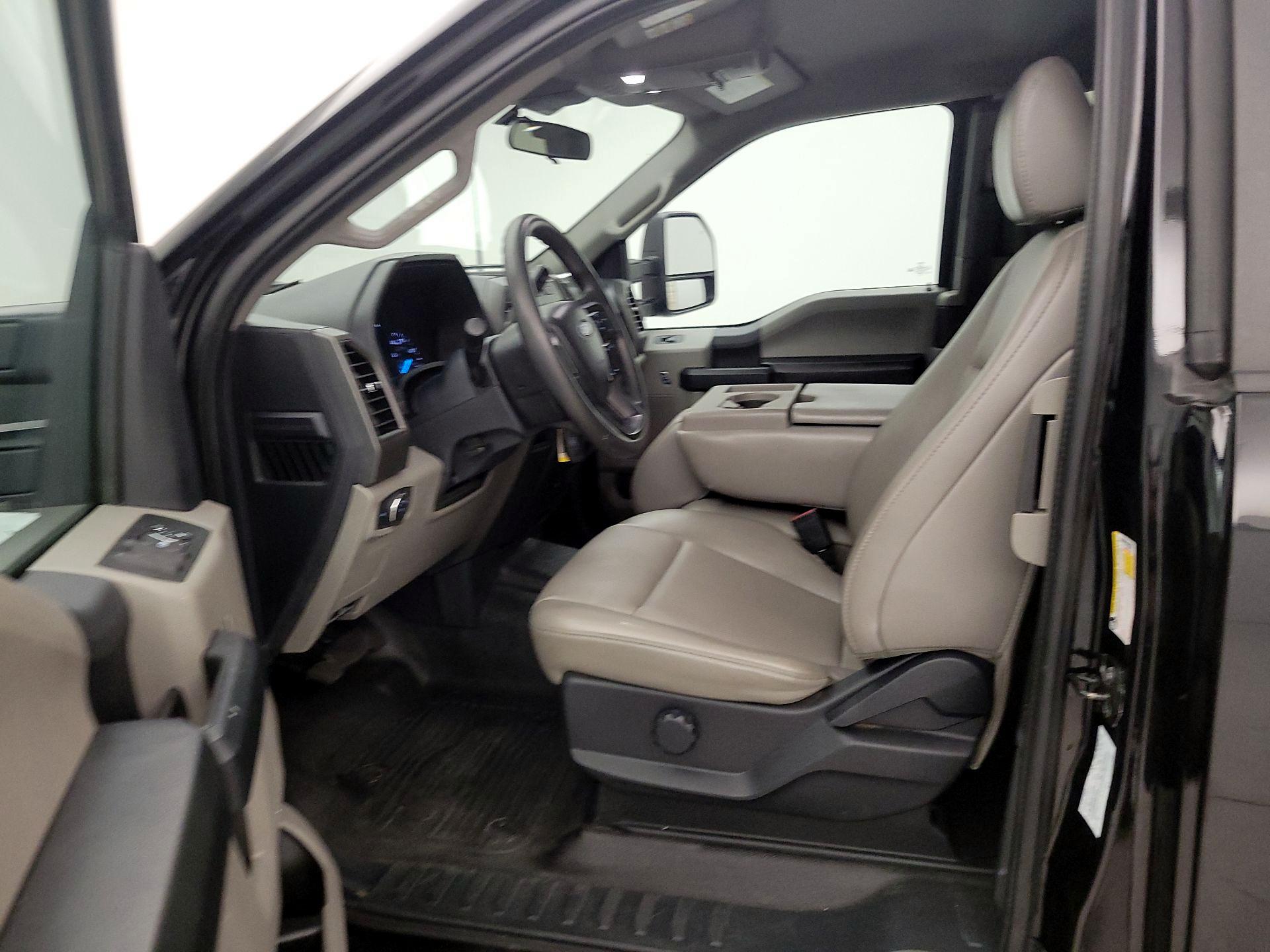 Thumbnail: 2022 Ford F-250 - 11