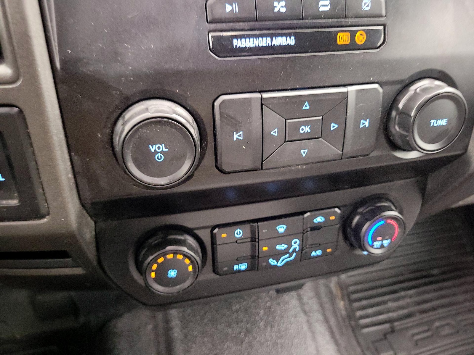 Photo 18