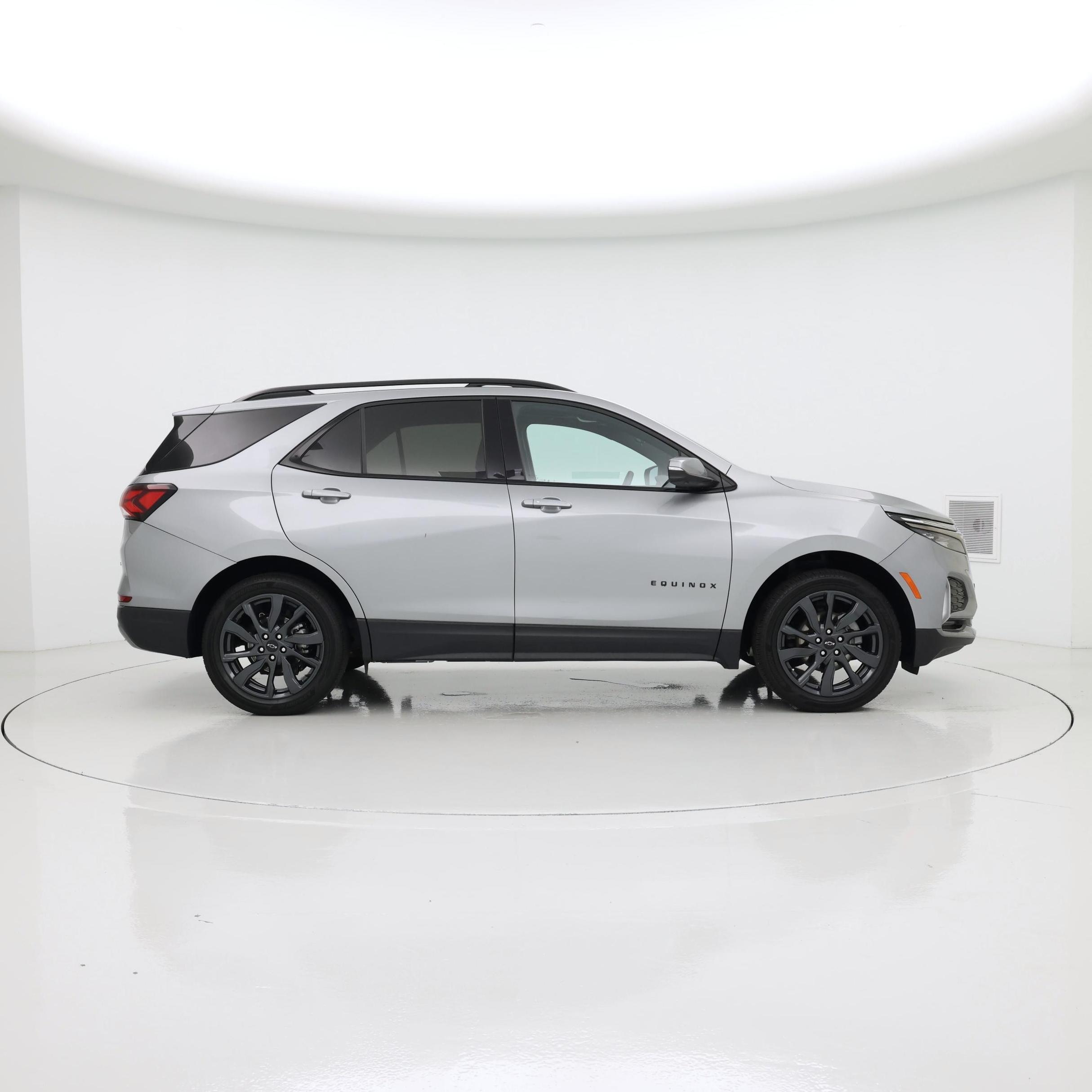 Thumbnail: 2023 Chevrolet Equinox - 7