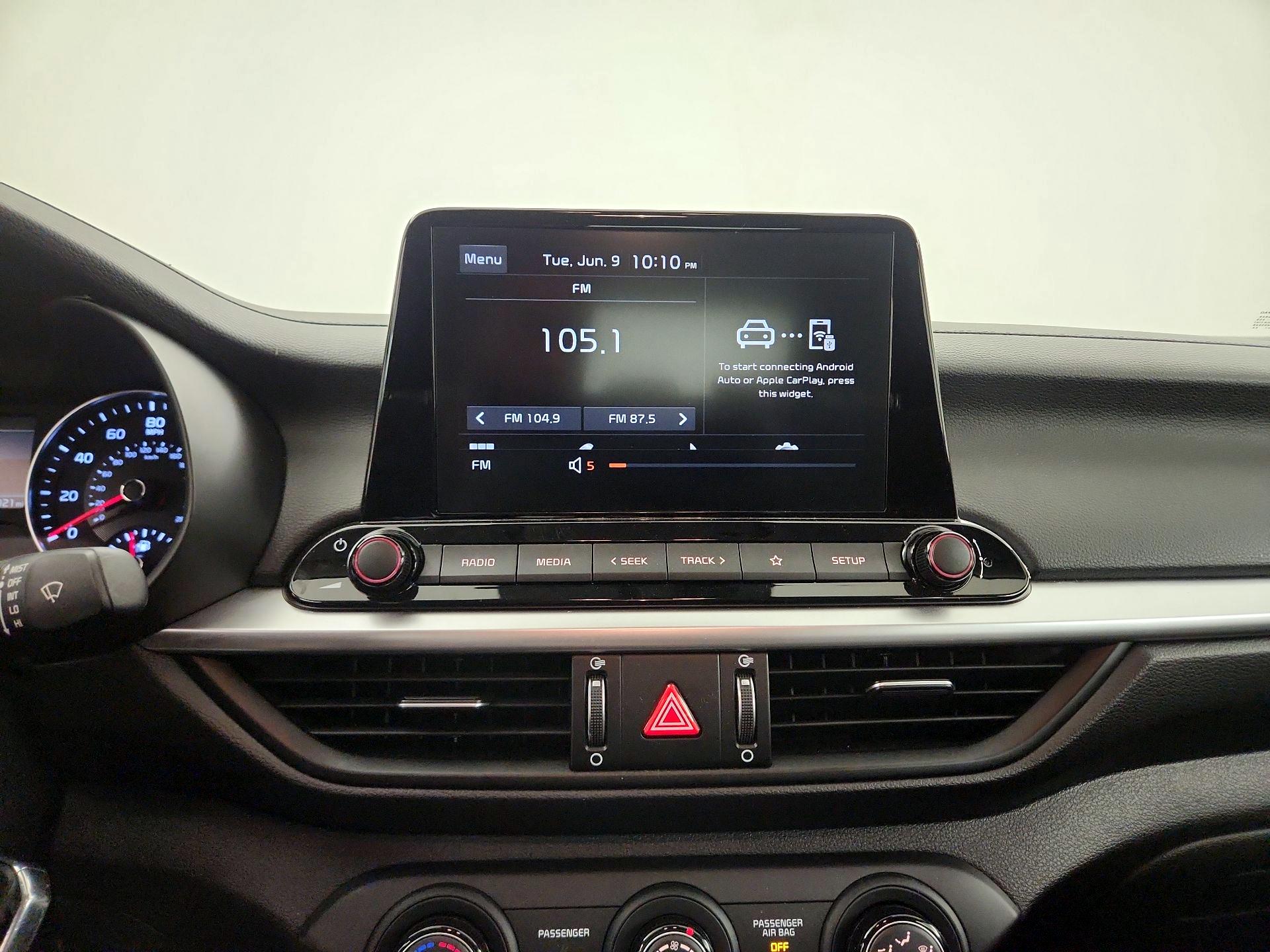 Thumbnail: 2023 Kia Forte - 13