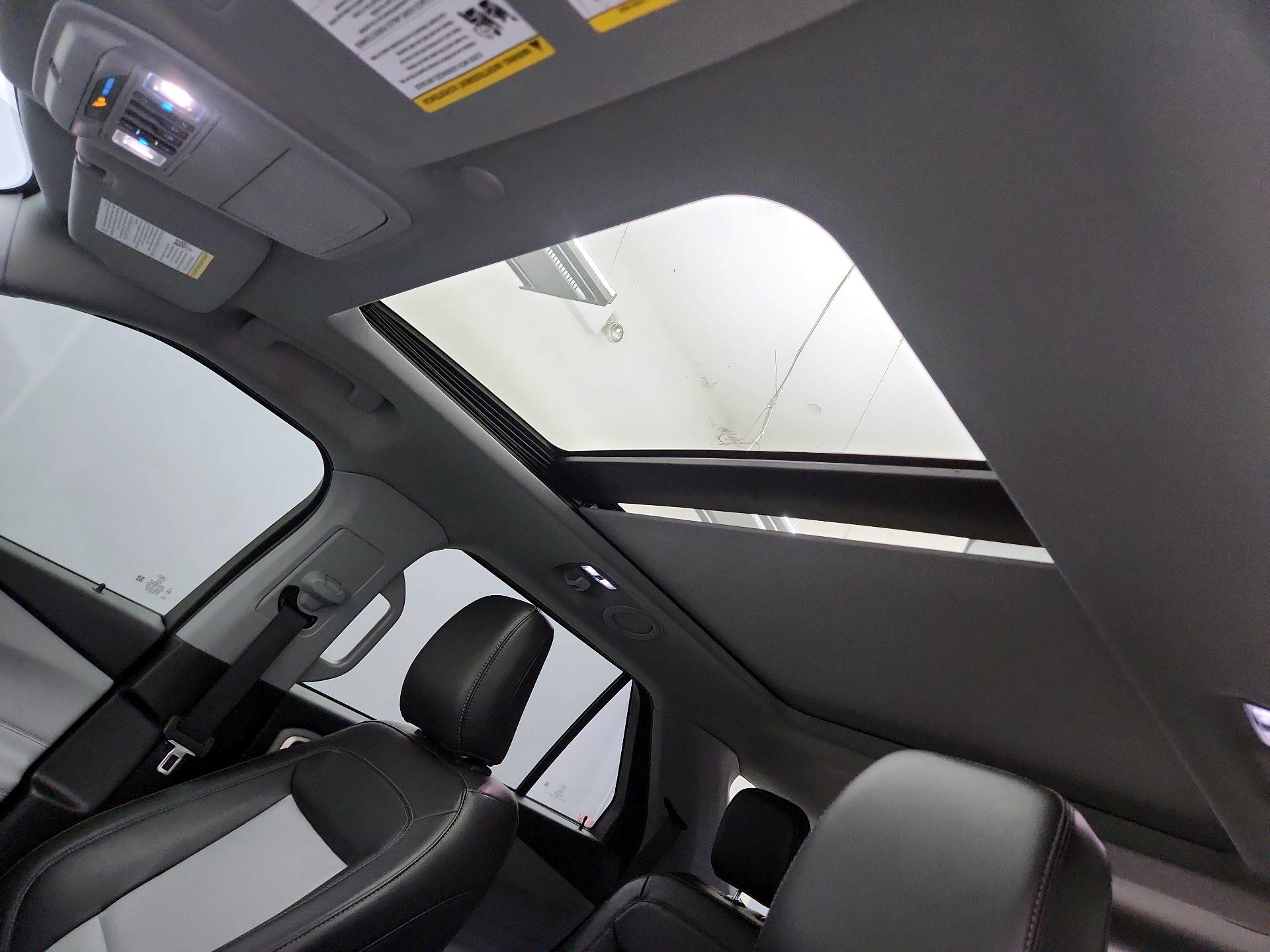 Thumbnail: 2023 Ford Explorer - 20