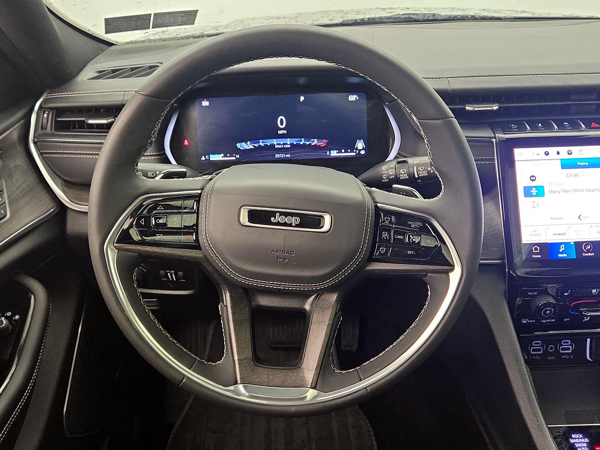 Thumbnail: 2023 Jeep Grand Cherokee - 10