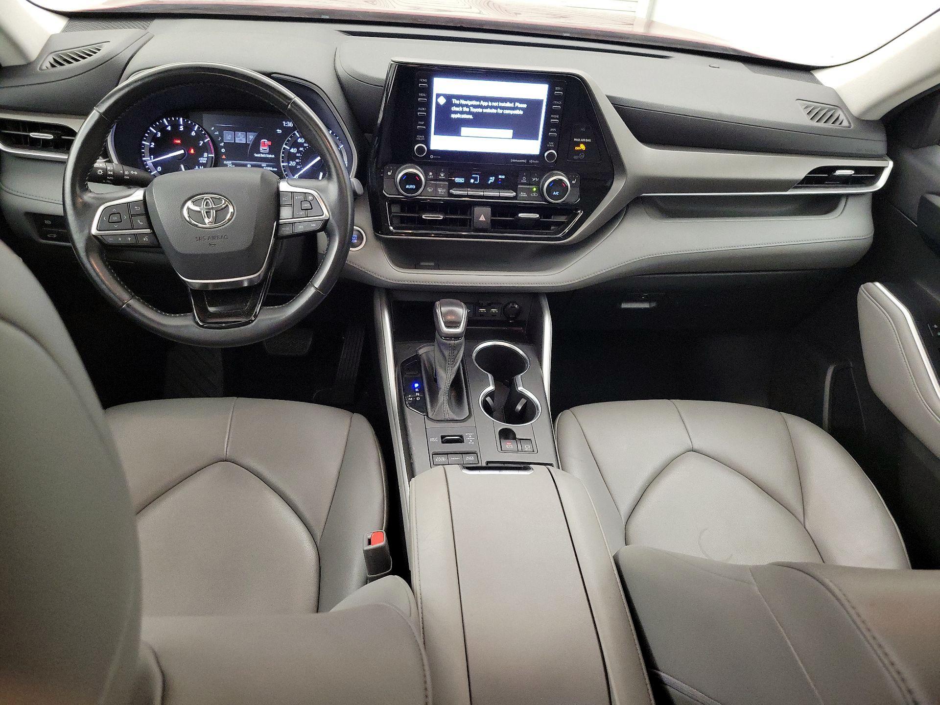 Thumbnail: 2021 Toyota Highlander - 9