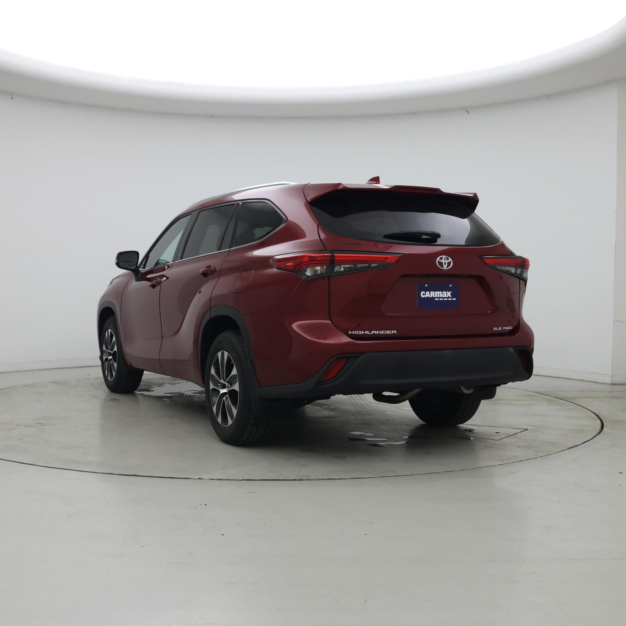 Thumbnail: 2021 Toyota Highlander - 2