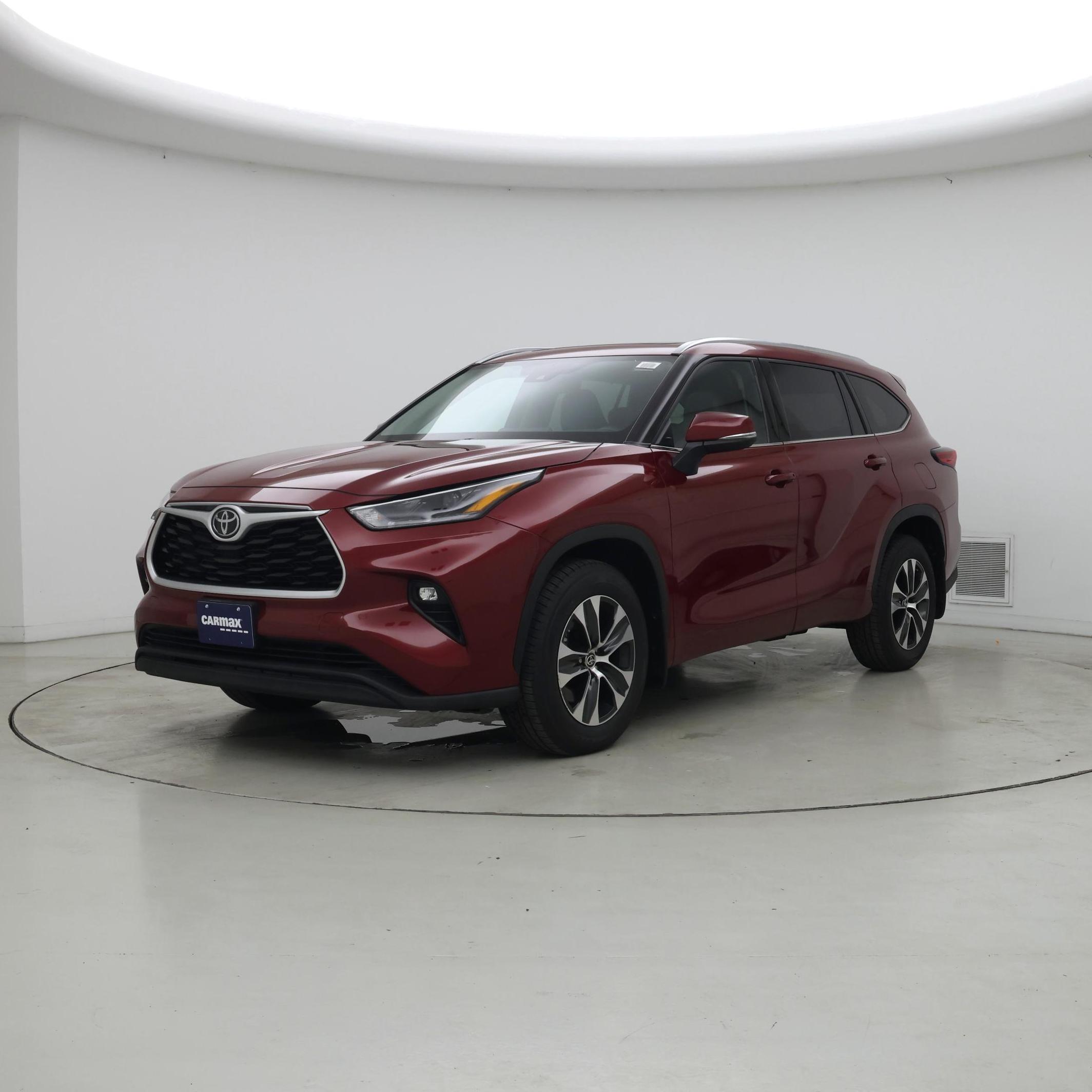 Thumbnail: 2021 Toyota Highlander - 4