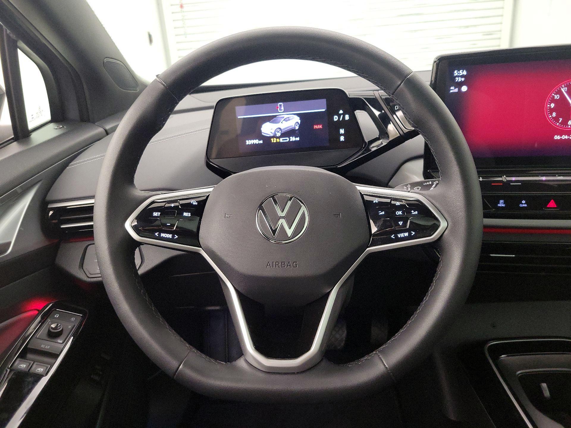 Thumbnail: 2023 Volkswagen ID.4 - 10