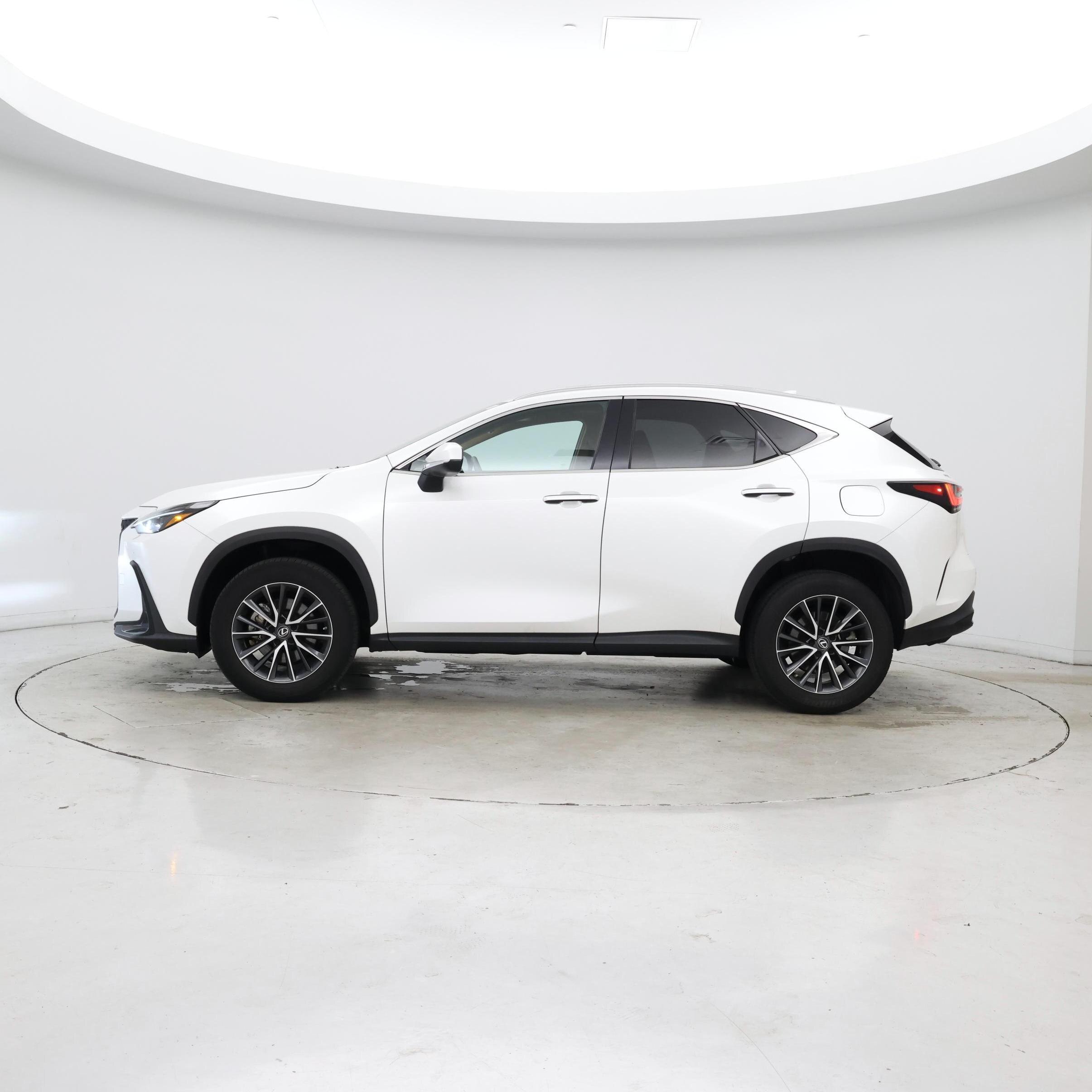 Thumbnail: 2023 Lexus NX - 3