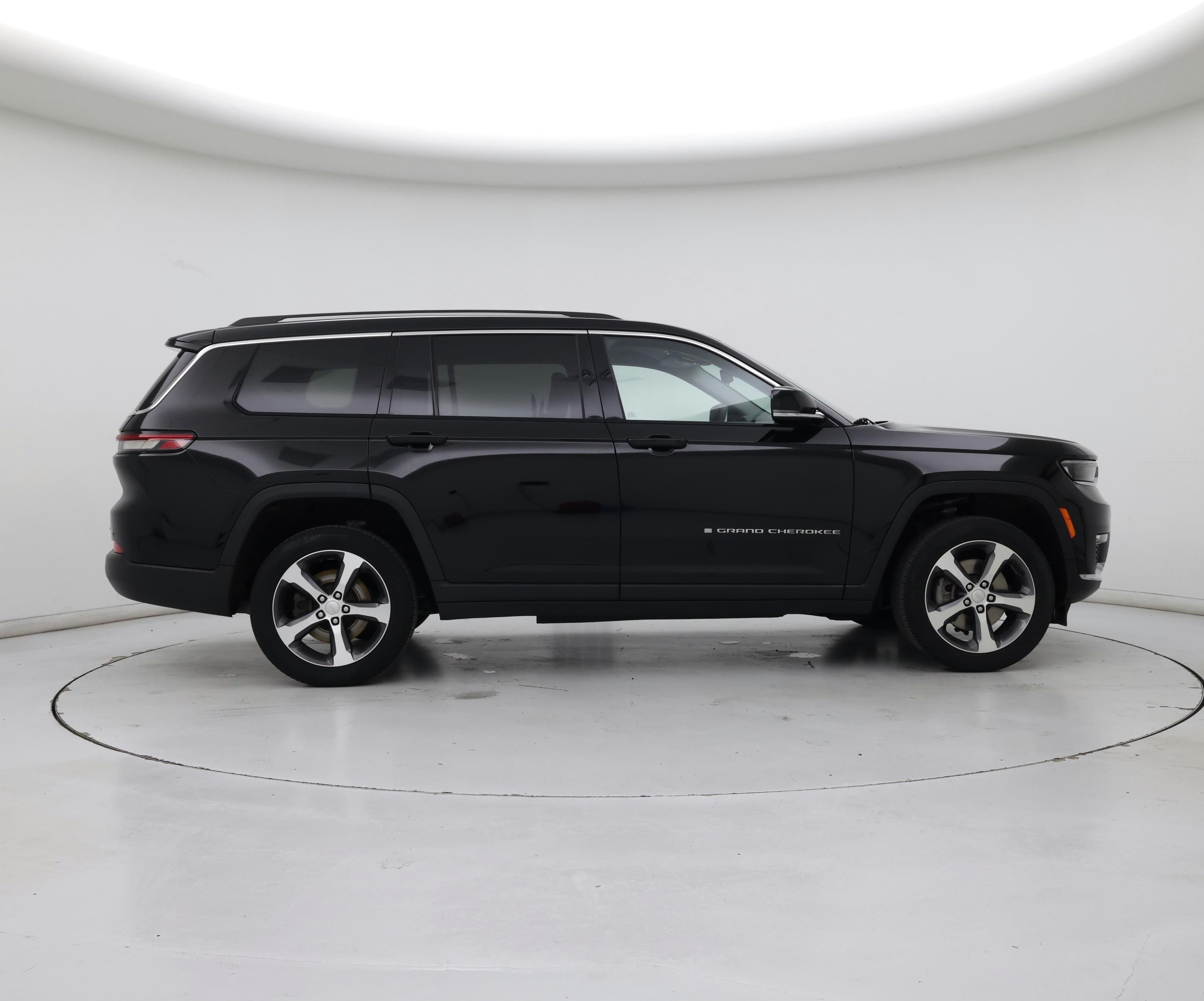 Thumbnail: 2023 Jeep Grand Cherokee L - 7